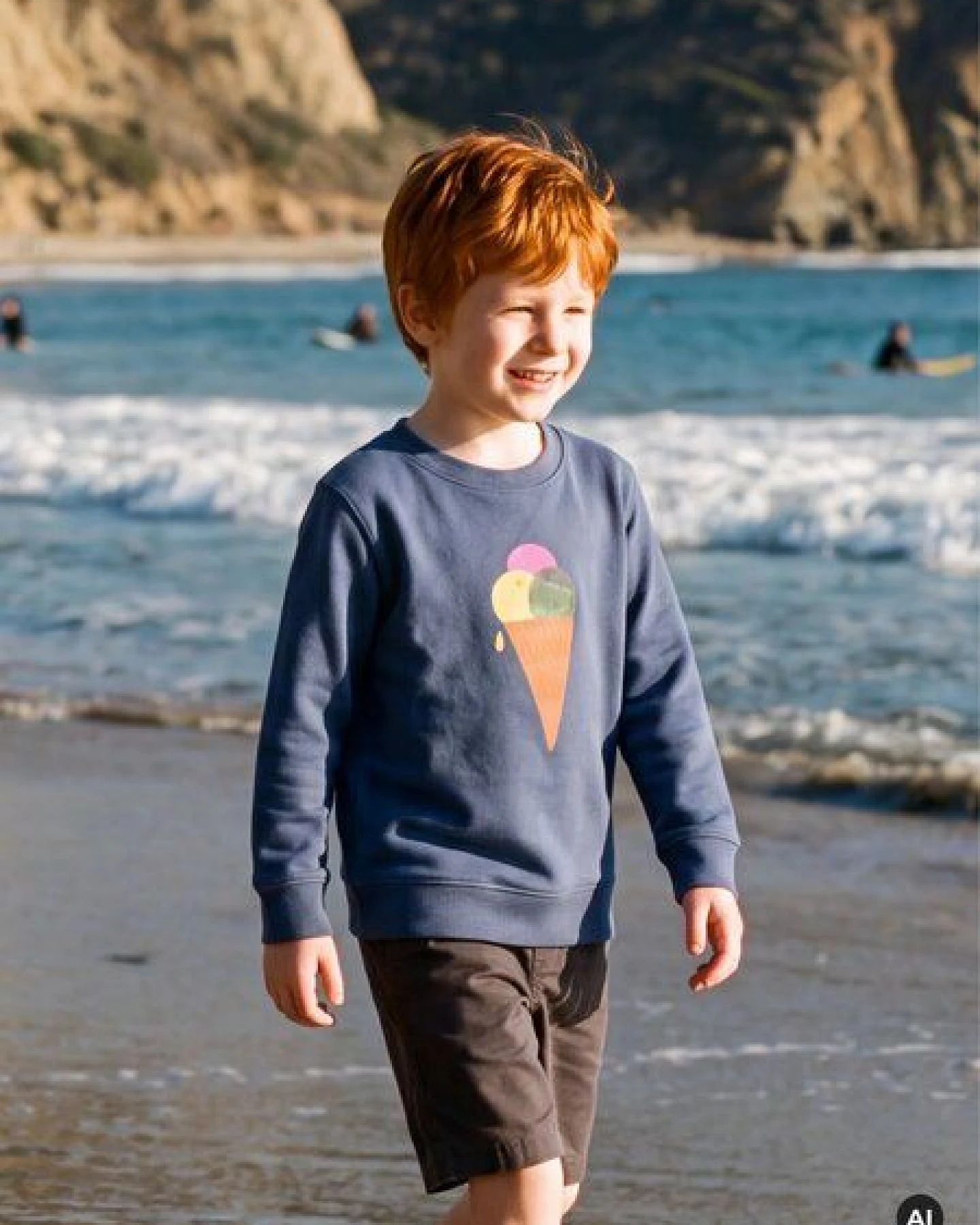 MELAdi Kinder Sweater aus Biobaumwolle - Eiscreme auf Aqua Blue – Ansicht 2