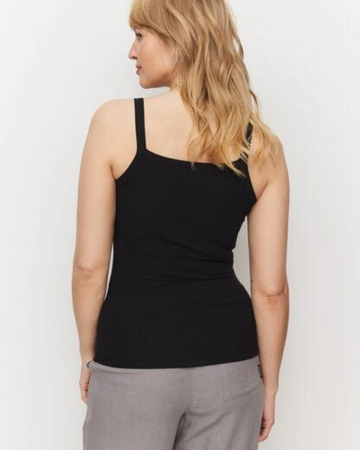 Damen Rib Top aus LENZING Modal Mix - DAISY - recolution – Ansicht 4