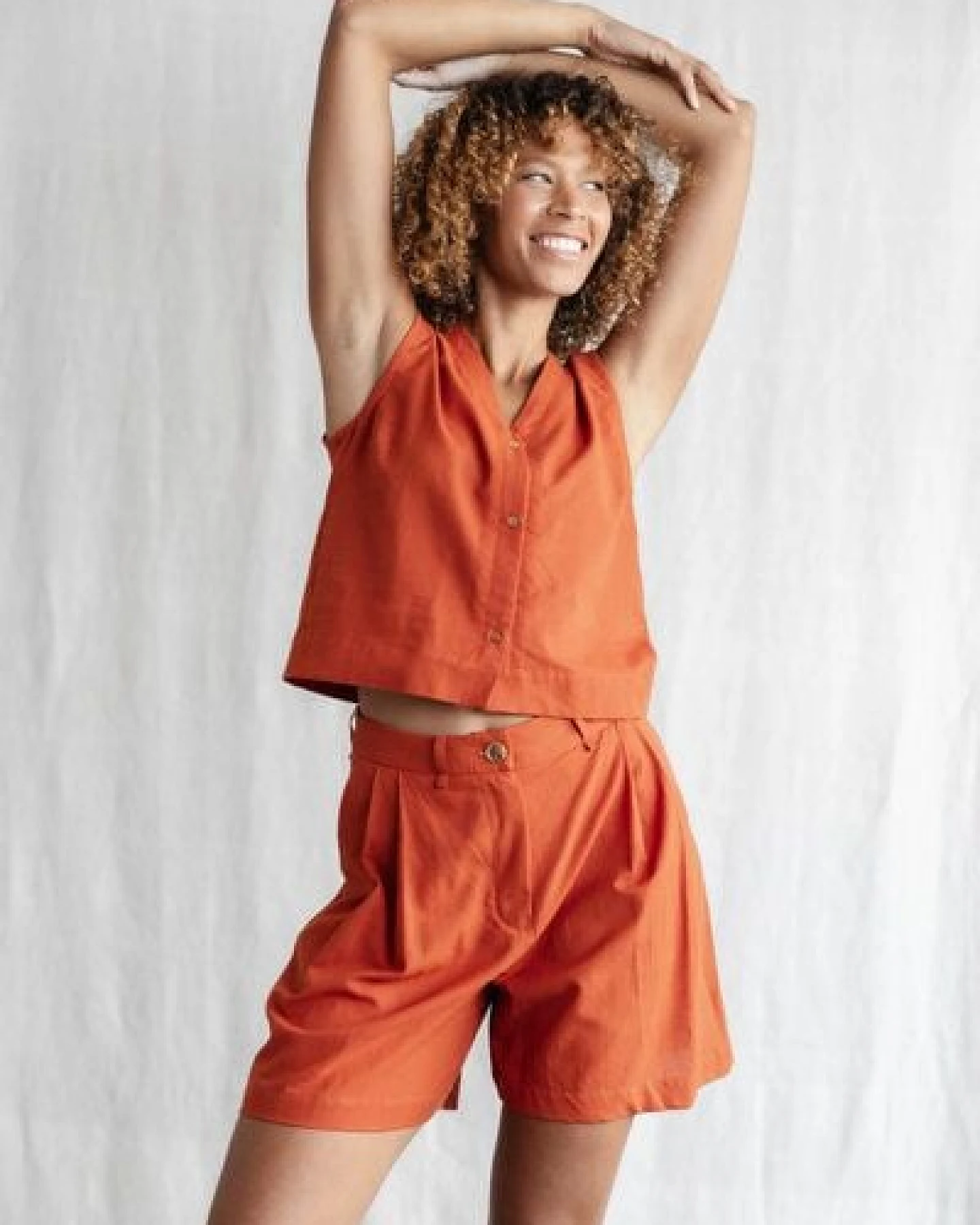 Jyoti - Fair Works Bio-Baumwoll Shorts Kamalia Terracotta – Ansicht 3