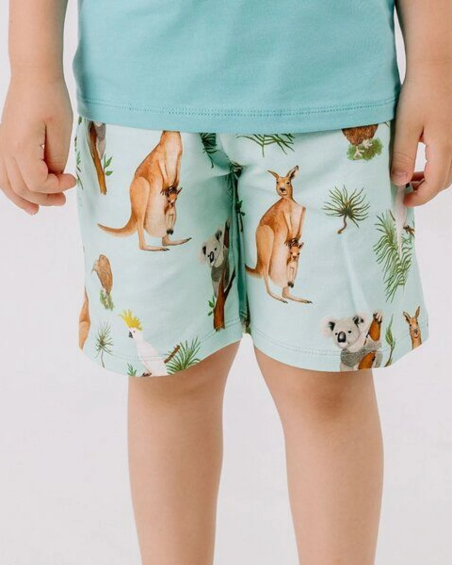 Shorts Mint Kängurus & Koalas Allover-Print Bio-Baumwolle GOTS – Walkiddy – Ansicht 2