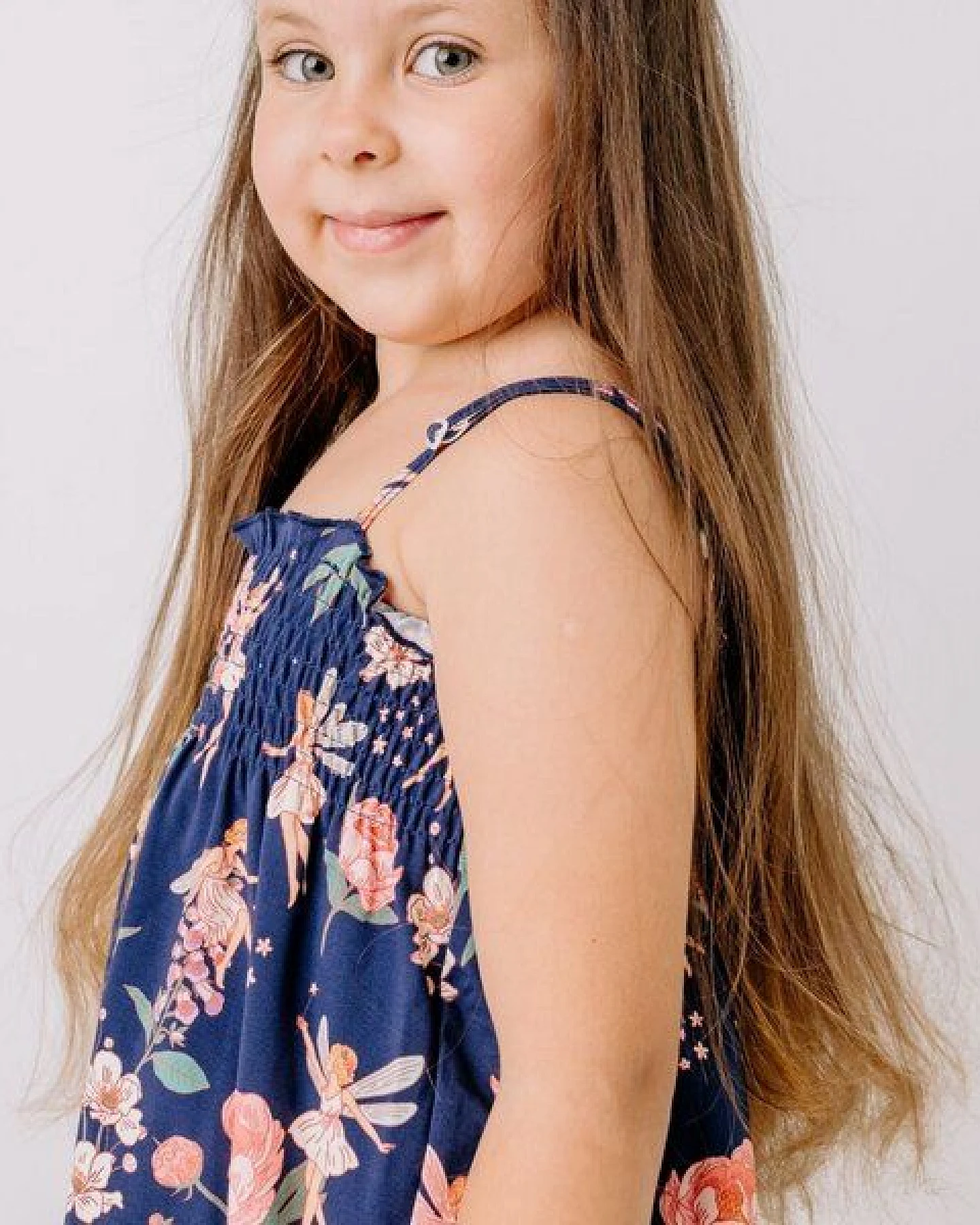 Trägerkleid Dunkelblau Feen & Blumen Allover Bio-Baumwolle GOTS – Walkiddy – Ansicht 3