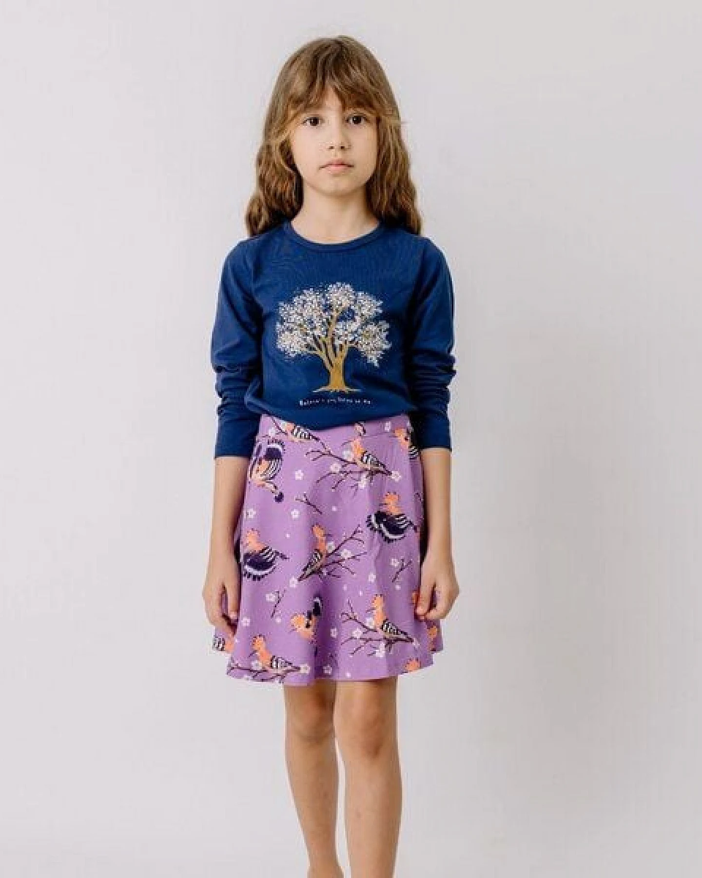 Langarmshirt Dunkelblau Happy Hoopoes Baum-Frontprint Bio-Baumwolle GOTS – Walkiddy – Ansicht 3