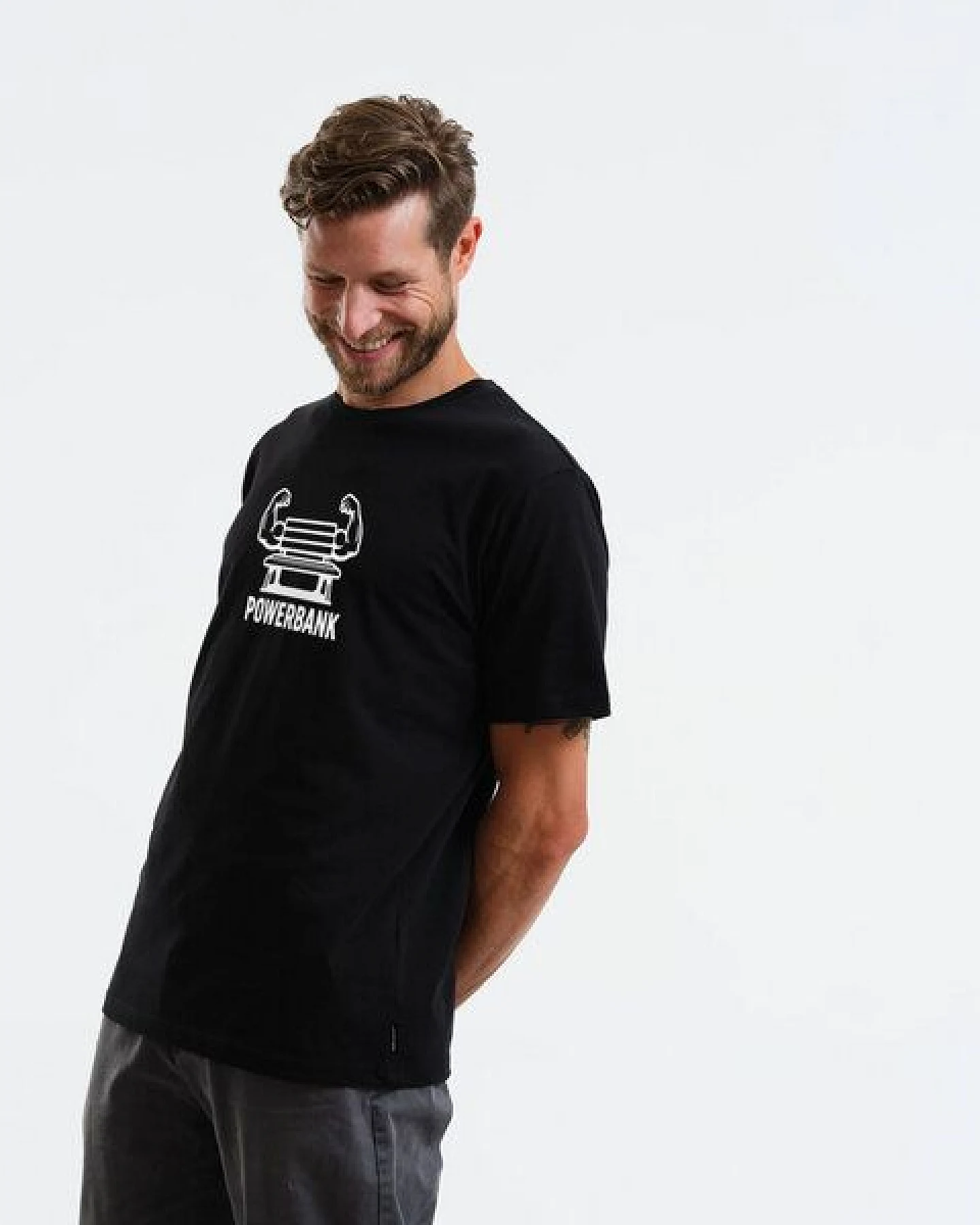GARY MASH Shirt Powerbank aus Biobaumwolle – Ansicht 4