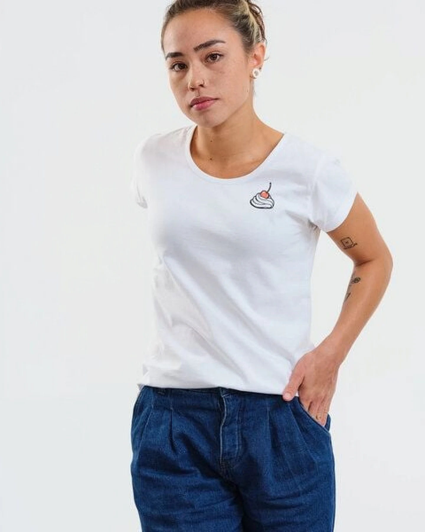 GARY MASH Shirt Asheville Sahnehäubchen mit Kirsche aus Bio-Baumwolle – Ansicht 4