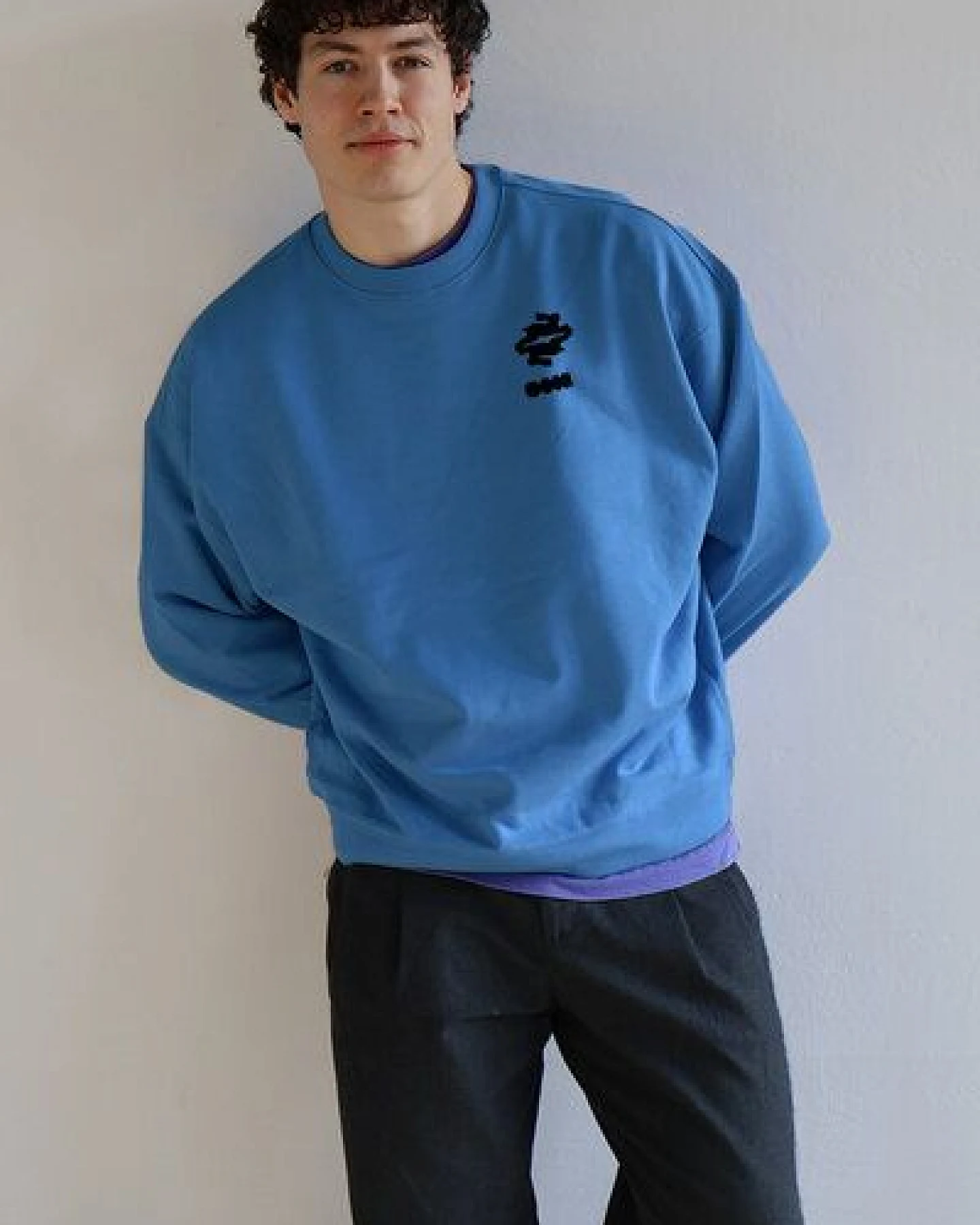 Kultgut Biofair- ESSENTIALS CREW Sweatshirt /Super Rabbit – Ansicht 2