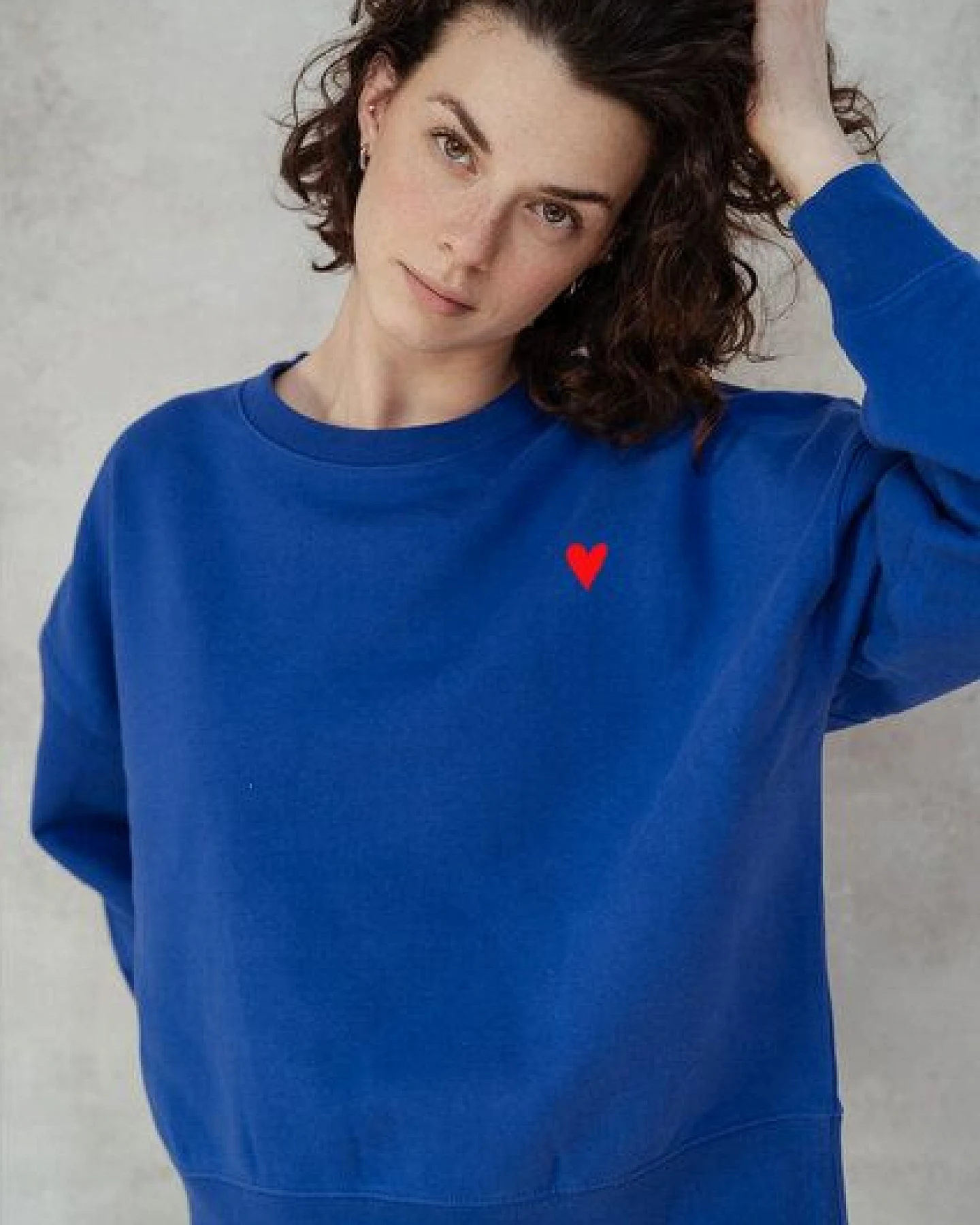 Kultgut Artdesign - Goodness Pulloversweater im Boxistyle / Red Heart – Ansicht 2