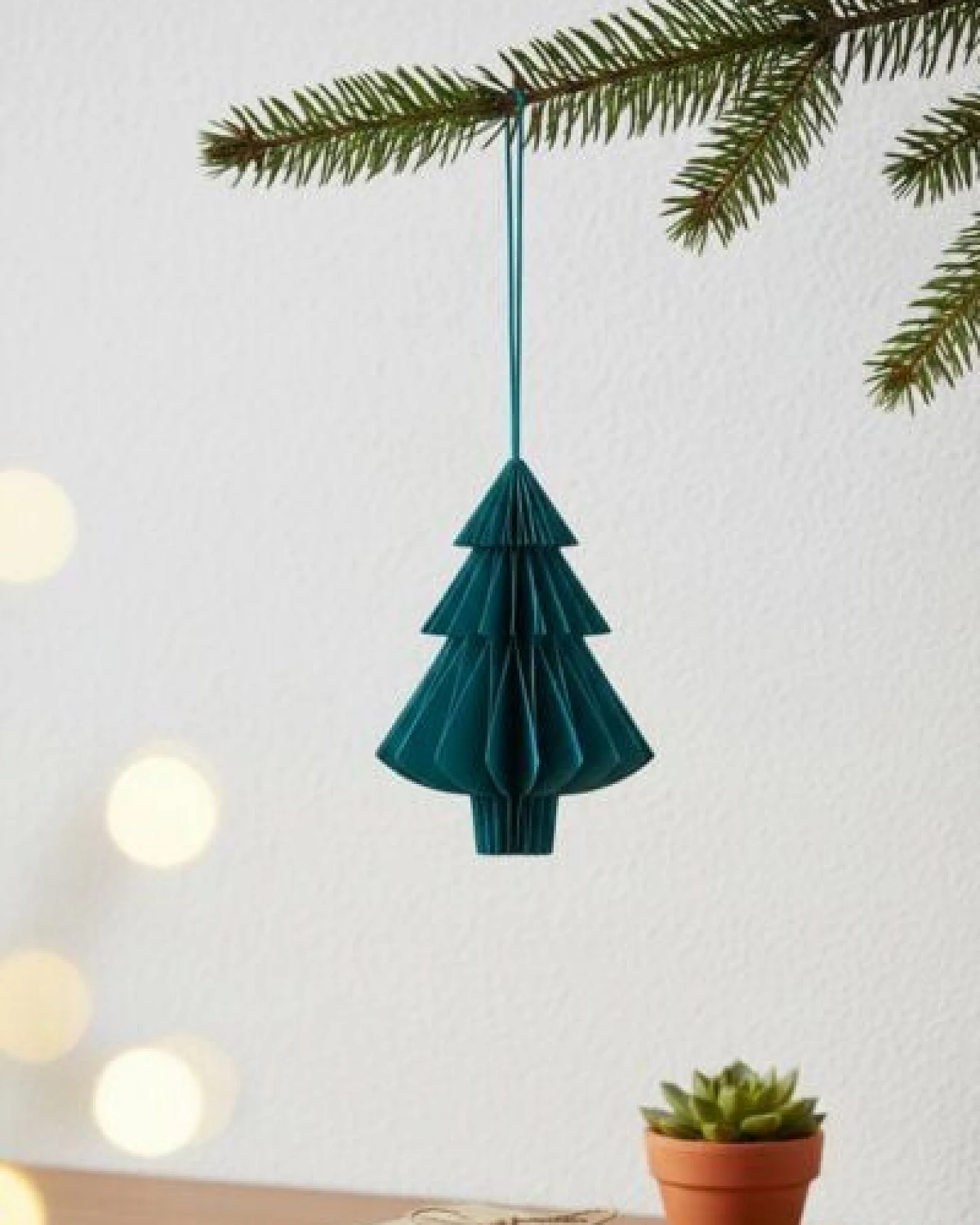 TRANQUILLO Papieranhänger TREE Weihnachtsbaum Tanne Deko – Ansicht 2