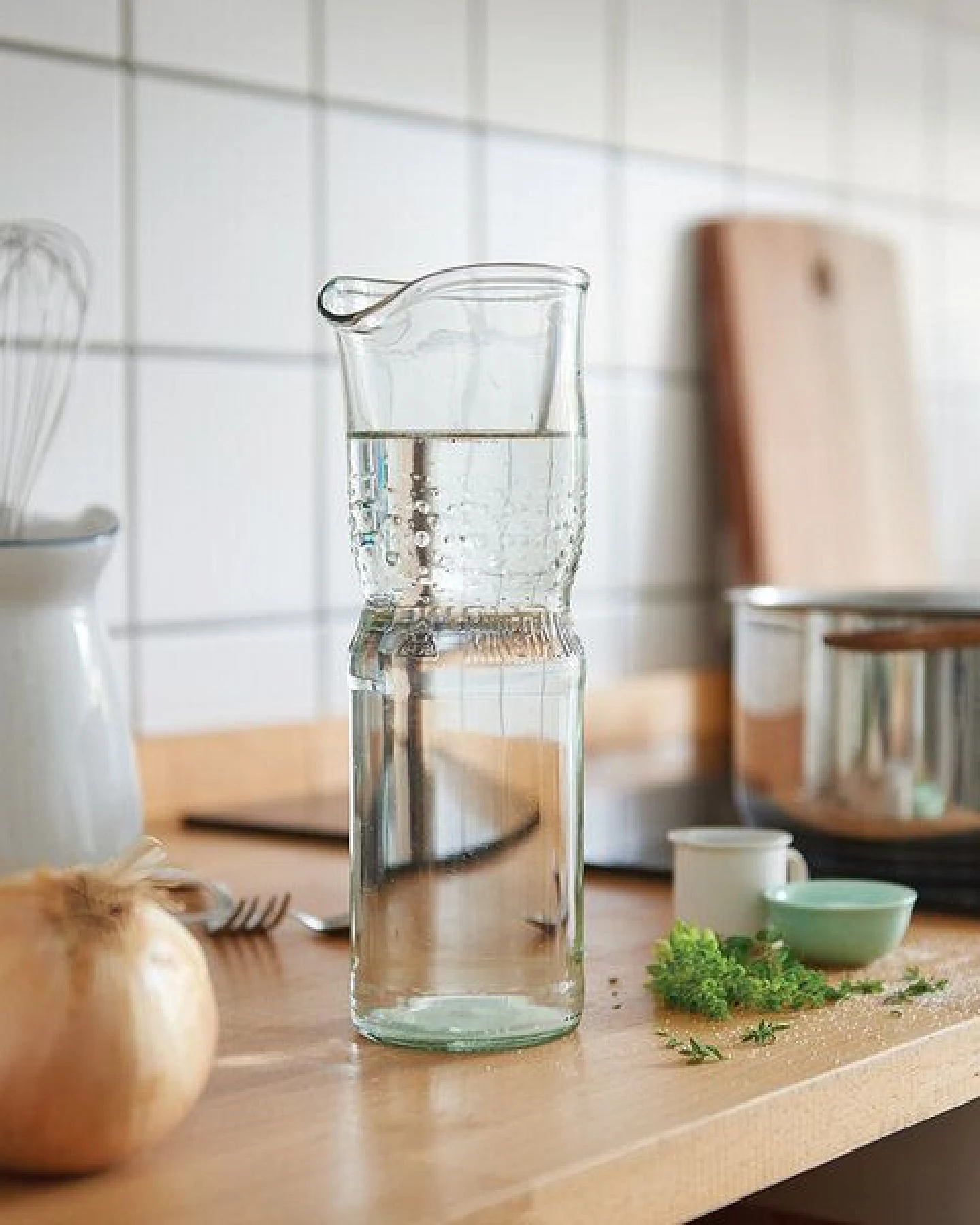 SAMESAME Upcycling Karaffe aus Sprudelflasche (0,7l) – Ansicht 3