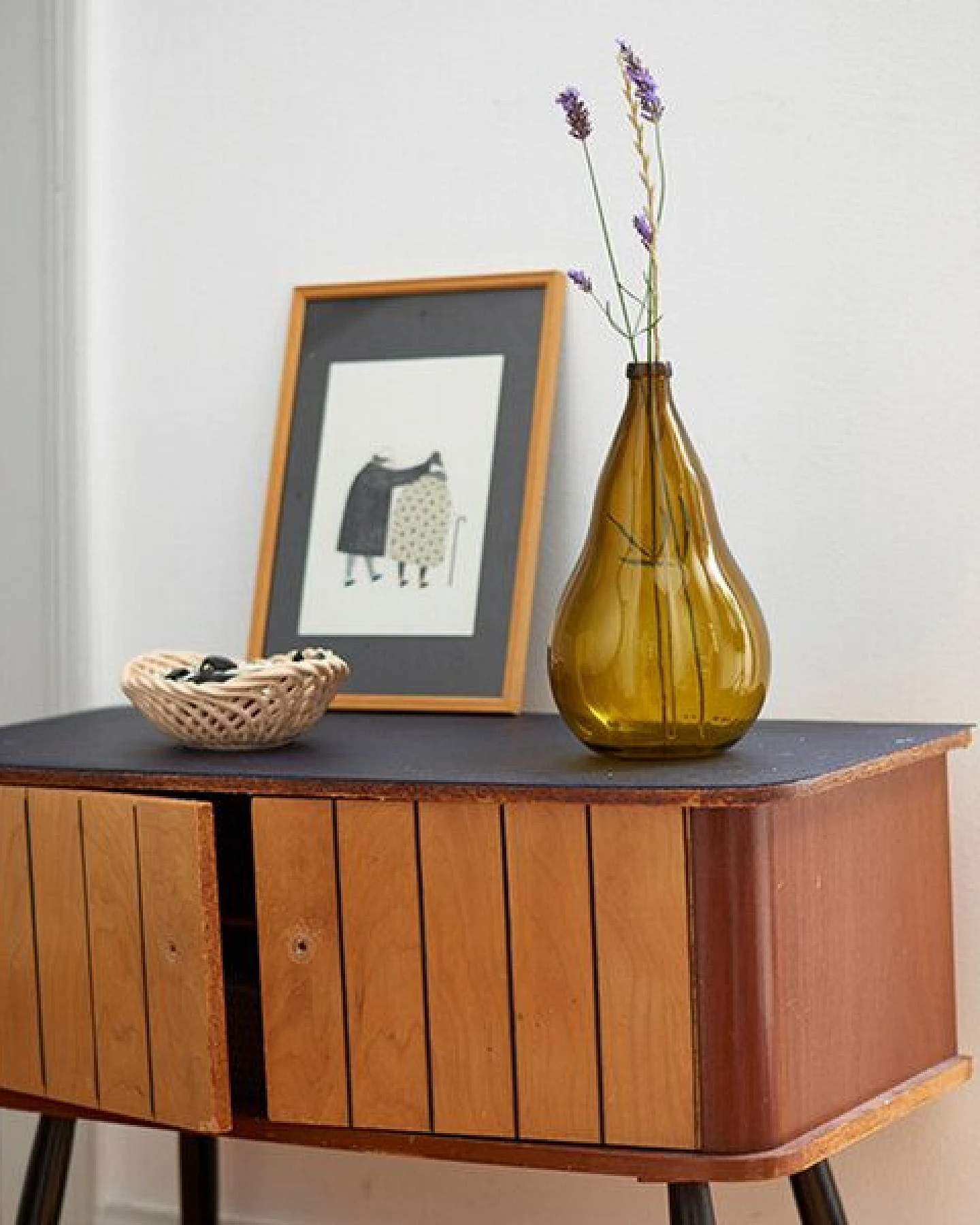 SAMESAME Bauchige Upcycling Vase aus Bierflasche – Ansicht 2