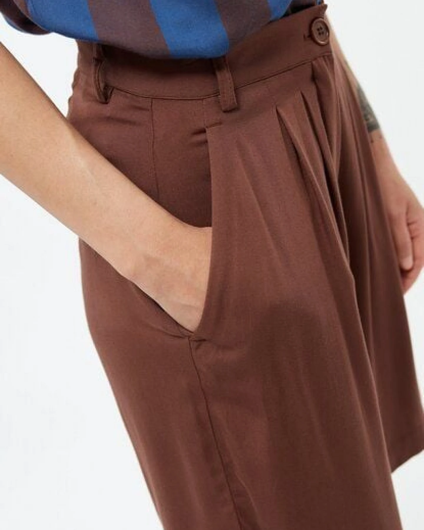 Givn Berlin Shorts GBSALLY aus LENZING ECOVERO – Ansicht 3