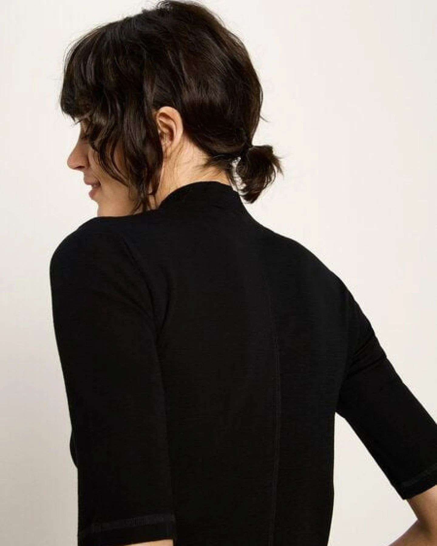 LANIUS Halbarmshirt mit Stehkragen aus Bio-Merinowolle – Ansicht 4