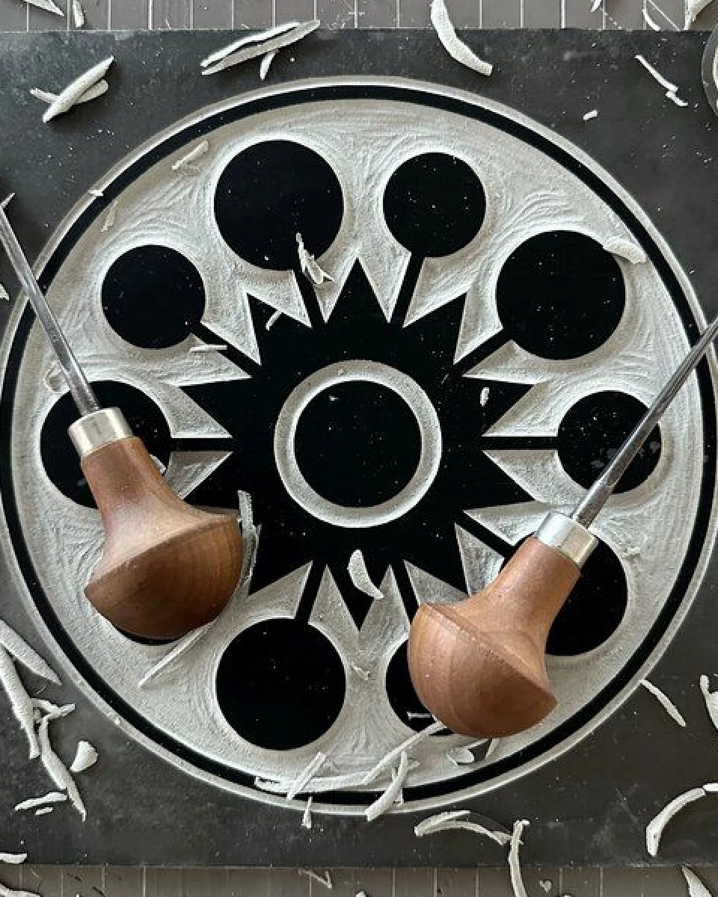 Veskor Cassiopeia FALKNER'S CIRCLE Kornkreis Linoldruck – Ansicht 4
