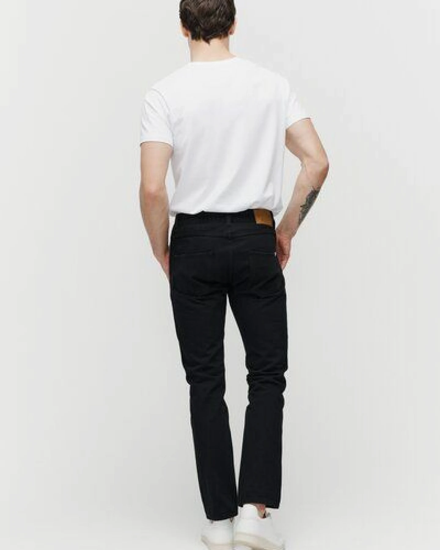 SANVT Die Perfekte Jeans - Schwarz – Ansicht 3
