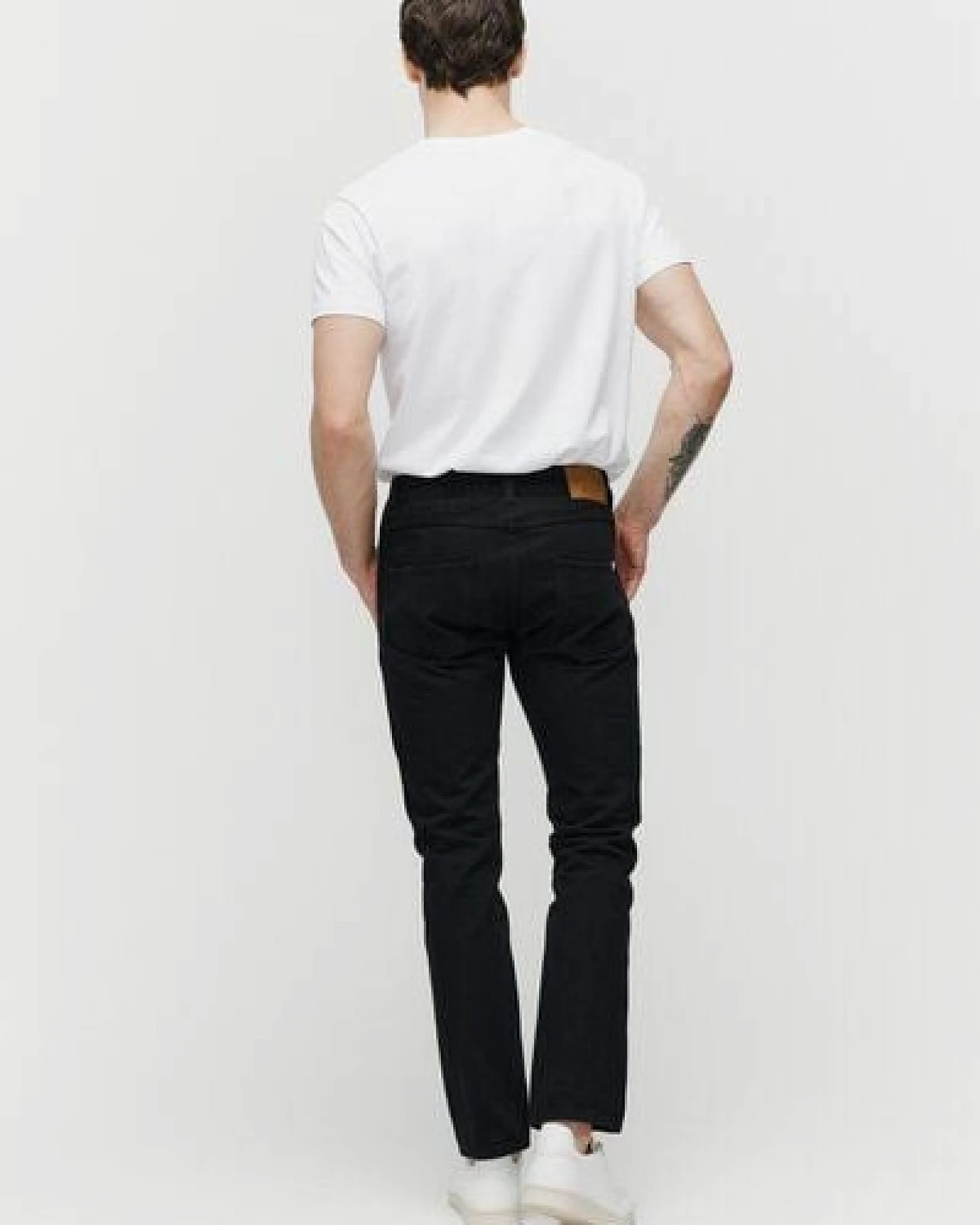 SANVT Die Perfekte Jeans - Schwarz – Ansicht 3