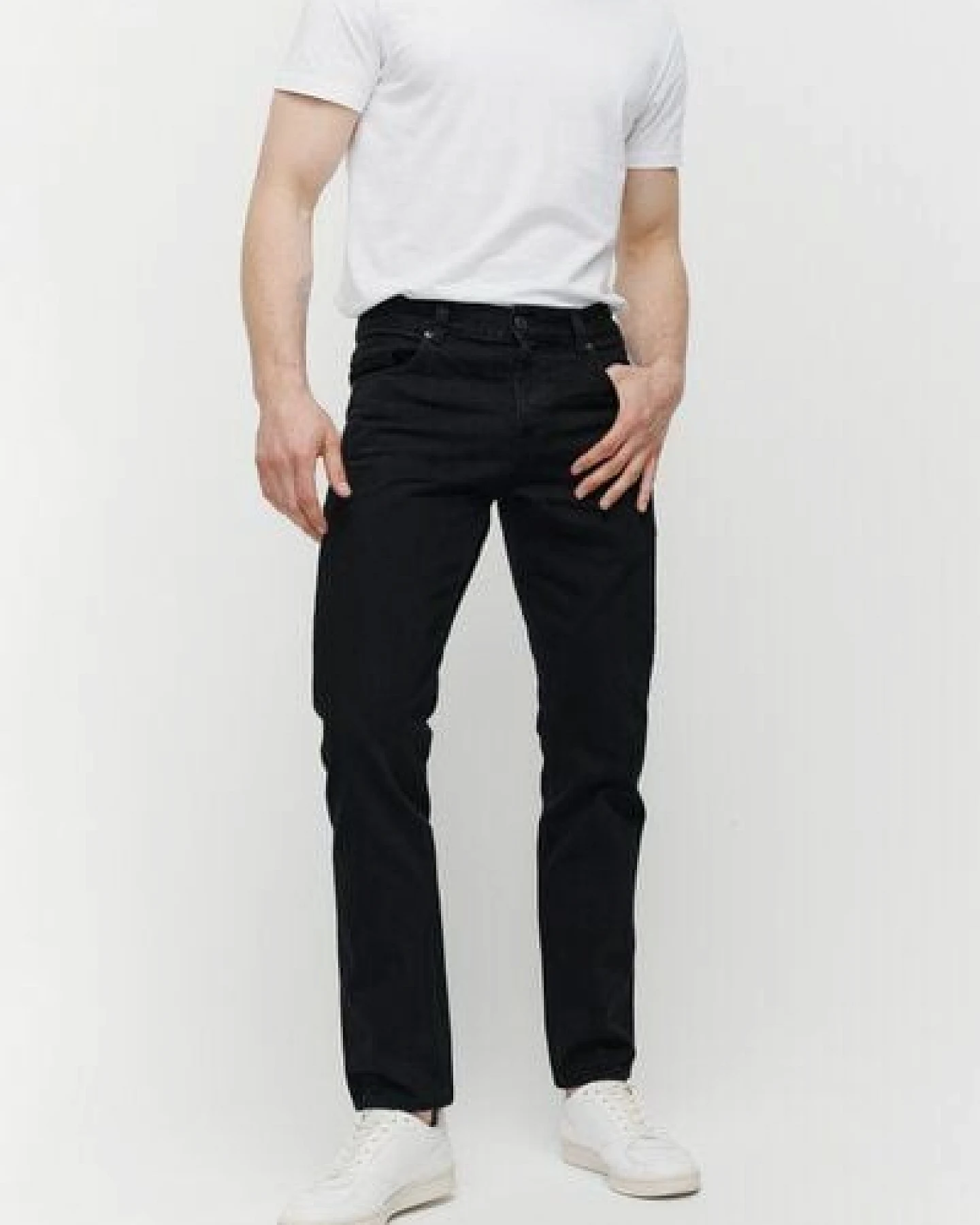 SANVT Die Perfekte Jeans - Schwarz – Ansicht 4