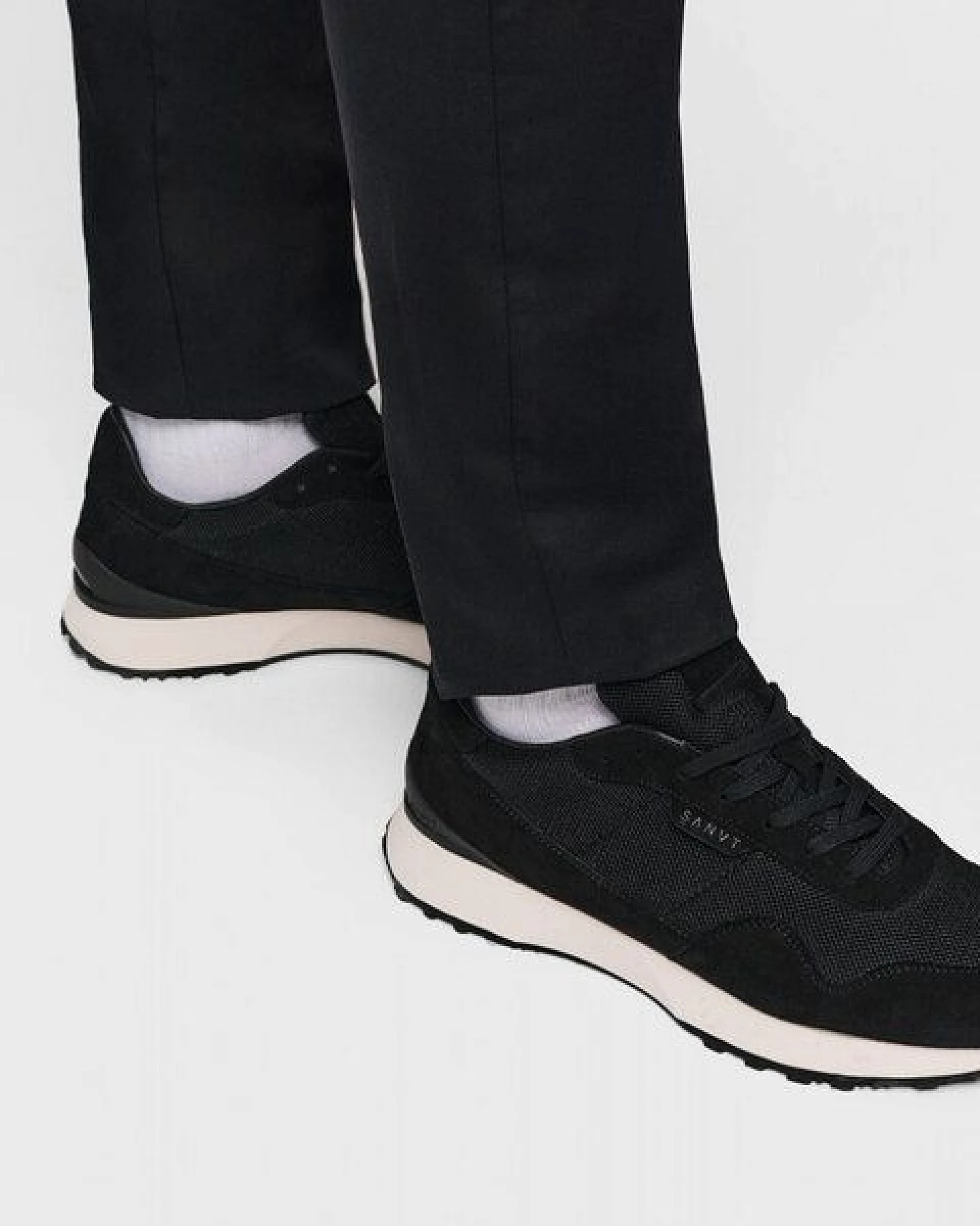 SANVT Der Heritage Runner - Schwarz – Ansicht 3