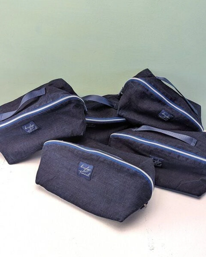 Bridge&Tunnel Kosmetiktasche Denim raw - Archive Sale