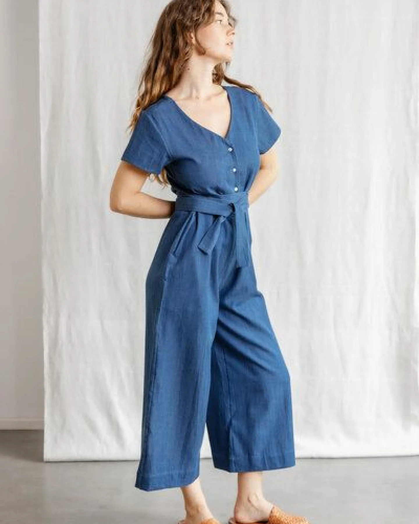 Jyoti - Fair Works Bio-Baumwolldenim Jumpsuit Amrita – Ansicht 2