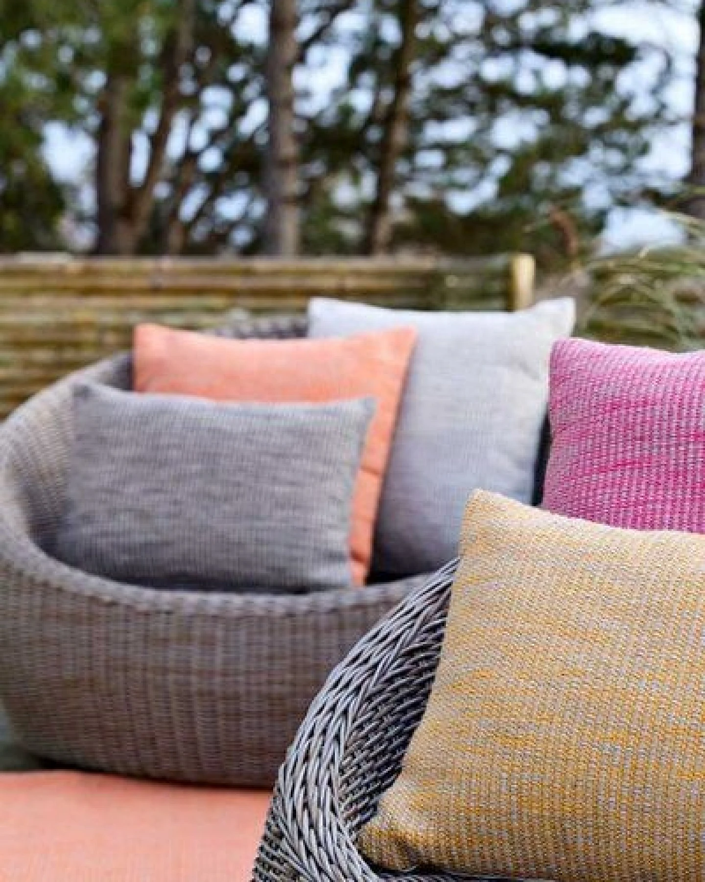 liv interior Recyceltes In-/Outdoor Kissen MELANGE – Ansicht 2