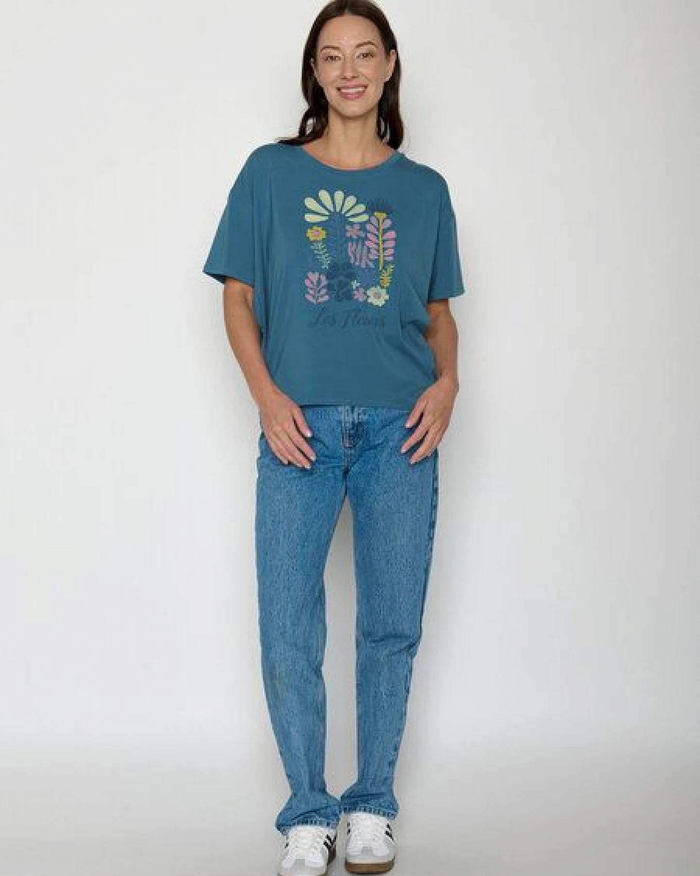 GREENBOMB Les Fleurs Feel - Lässiges T-Shirt aus Bio-Baumwoll-Mix / hochwertiger Print / GOTS / Fair & Vegan – Ansicht 3