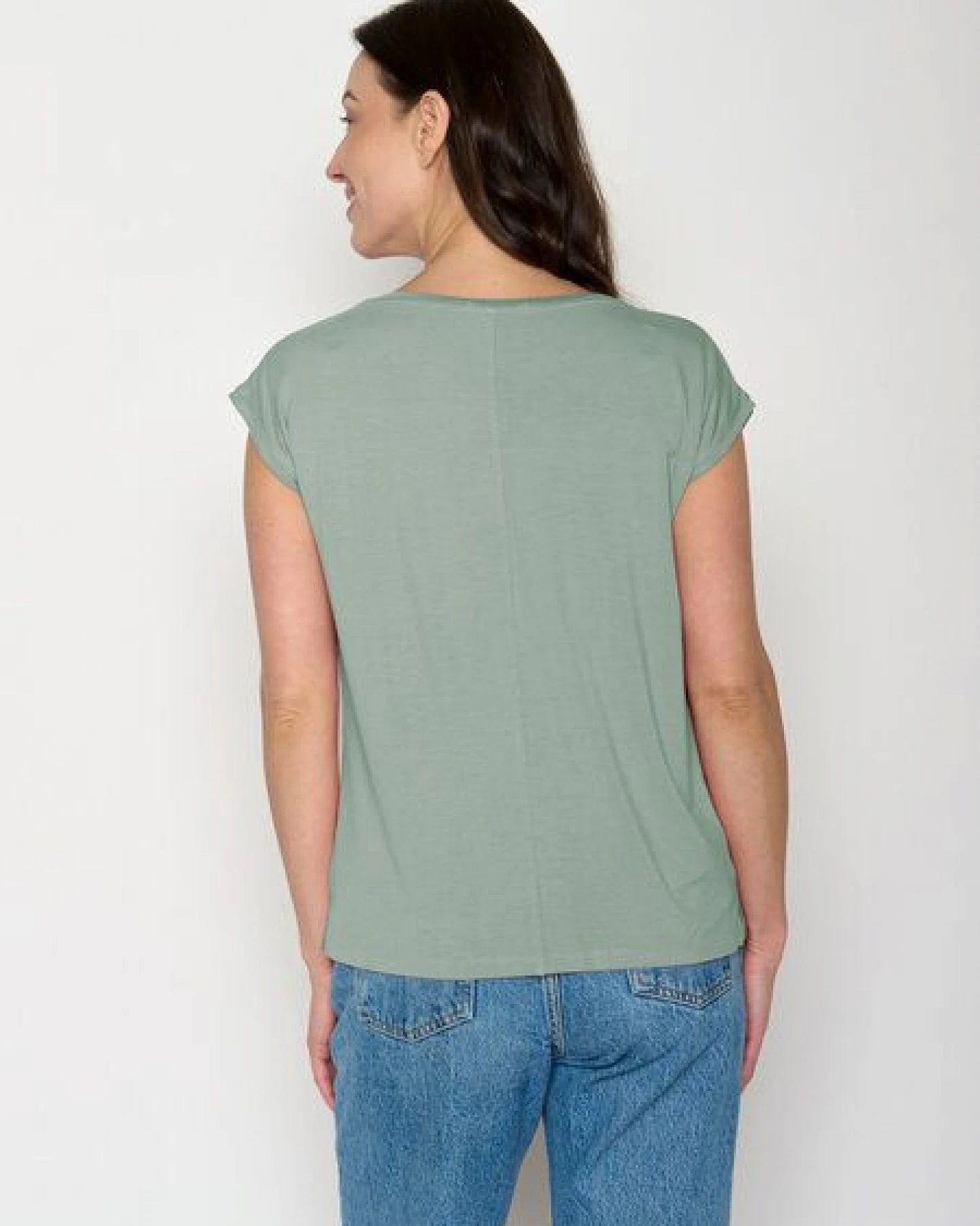 GREENBOMB Les Fleurs Timid - Lässiges Shirt aus LENZING TENCEL Mix / hochwertiger Print / Fair & Vegan – Ansicht 4