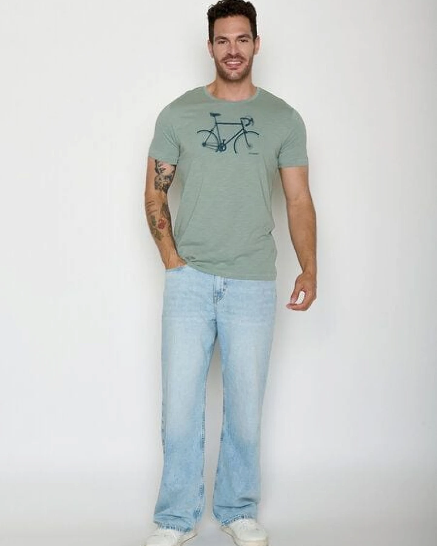 GREENBOMB Bike Crop Spice - Sportliches T-Shirt aus Bio-Baumwolle / hochwertiger Print / GOTS / Fair & Vegan – Ansicht 3