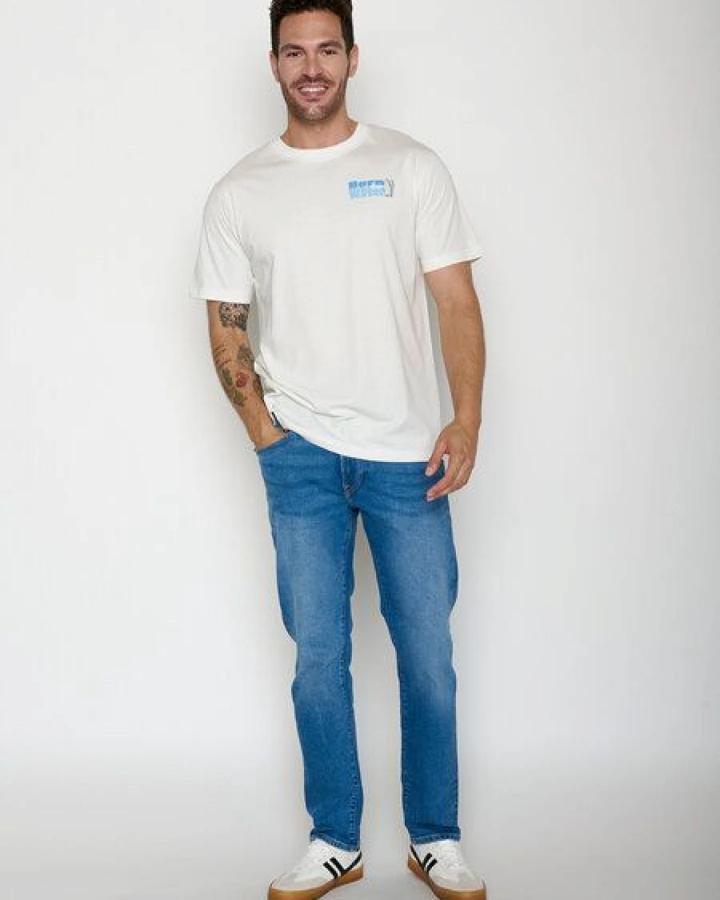 GREENBOMB Dog Surf Fusion - Lässiges Oversize-T-Shirt aus Bio-Baumwolle / hochwertiger Print / GOTS / Fair & Vegan – Ansicht 4