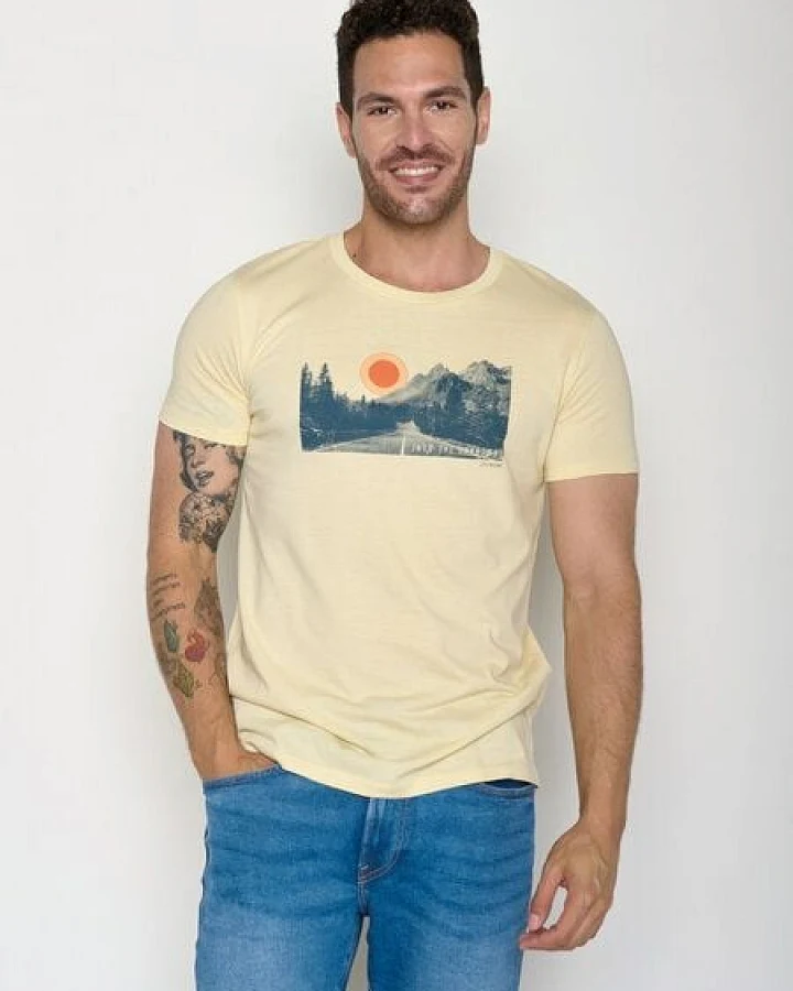 GREENBOMB Into Unknown Guide - Sportliches T-Shirt aus Bio-Baumwolle / hochwertiger Print / GOTS / Fair & Vegan