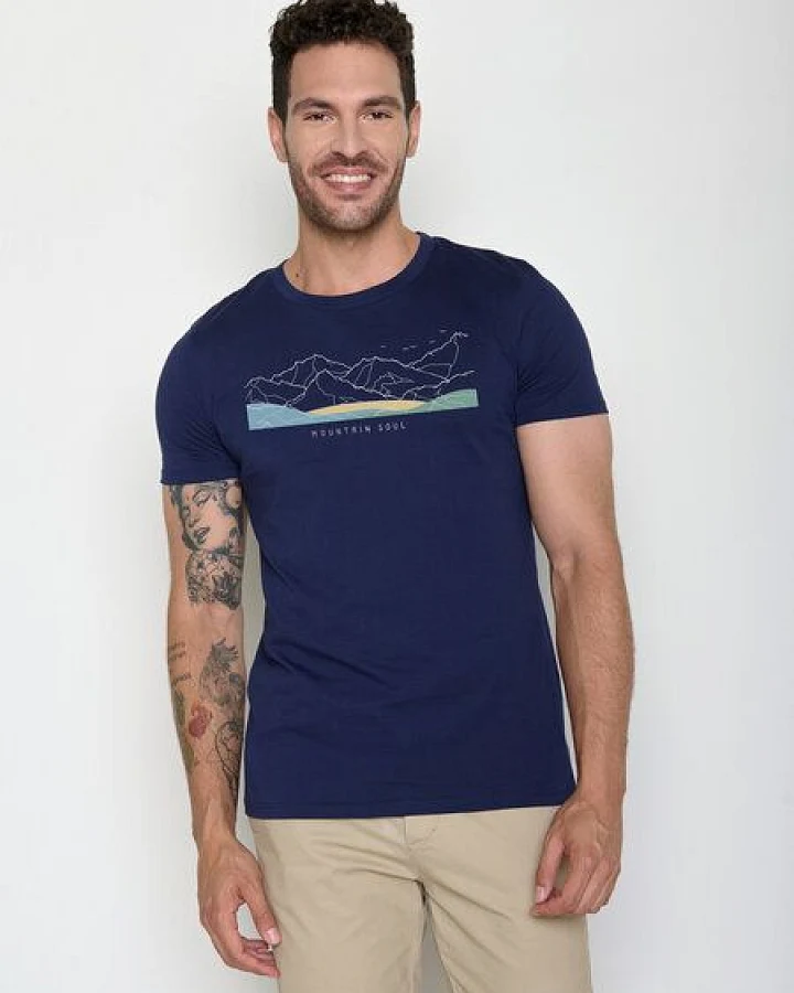 GREENBOMB Mountain Soul Guide - Sportliches T-Shirt aus Bio-Baumwolle / hochwertiger Print / GOTS / Fair & Vegan