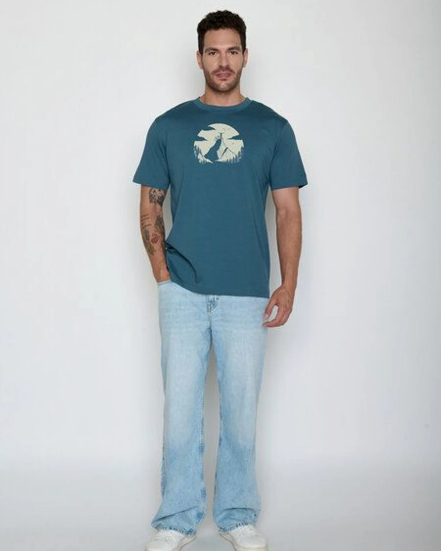 GREENBOMB Nature Clouds Ride Fusion - Lässiges Oversize-T-Shirt aus Bio-Baumwolle / hochwertiger Print / GOTS / Fair & Vegan – Ansicht 3