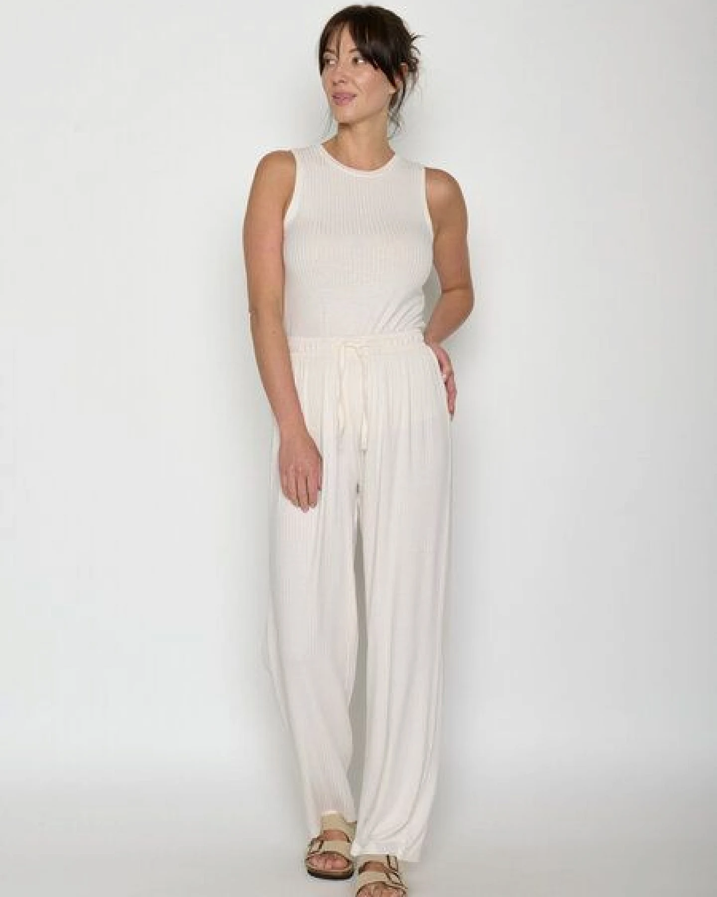 GREENBOMB Basic Mood - Lässige Hose aus LENZING ECOVERO / Fair & Vegan – Ansicht 3