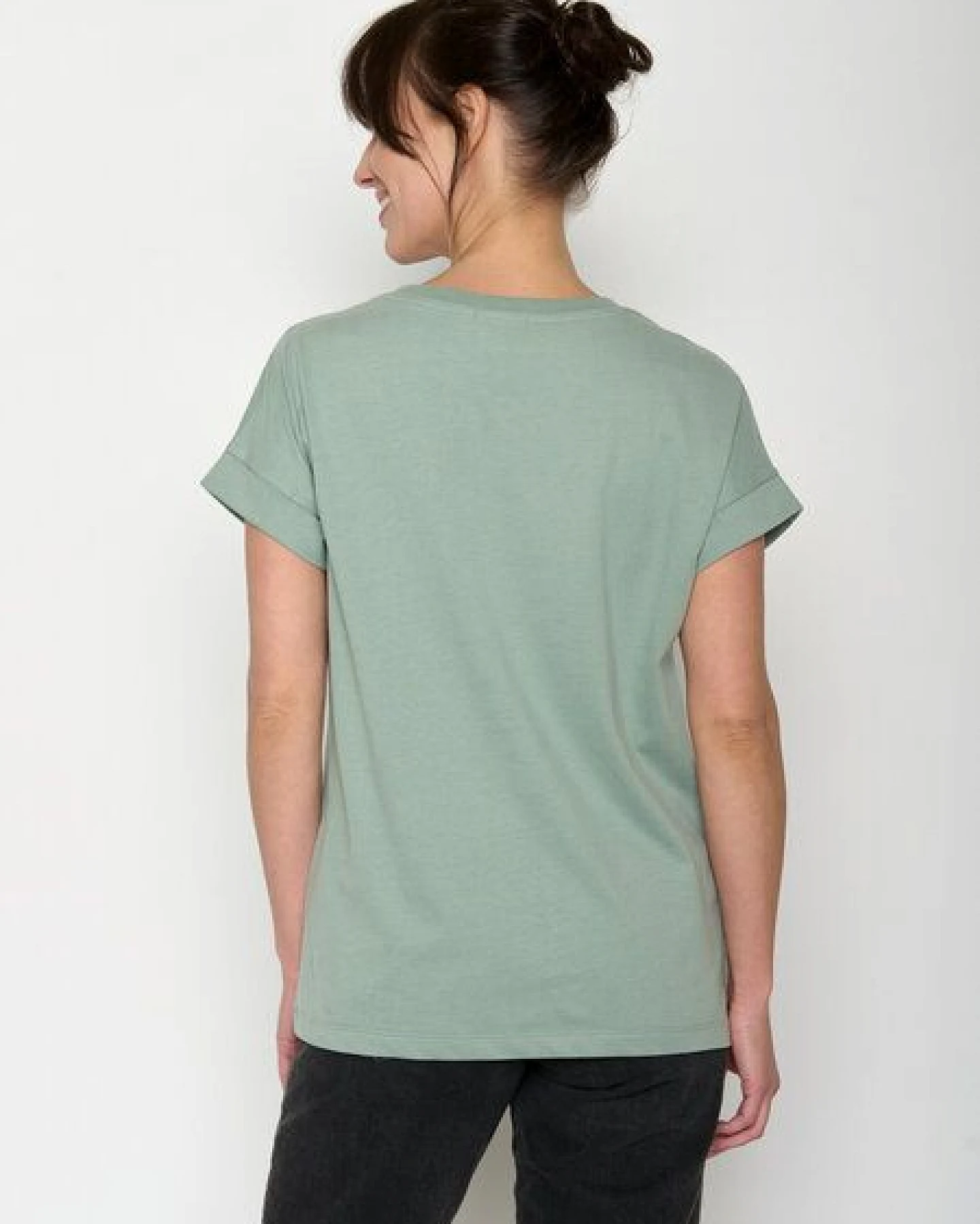 GREENBOMB Tucan Flower Loony - Sportliches T-Shirt aus Bio-Baumwolle mit Rollup Sleeve / hochwertiger Print / GOTS / Fair & Vegan – Ansicht 4