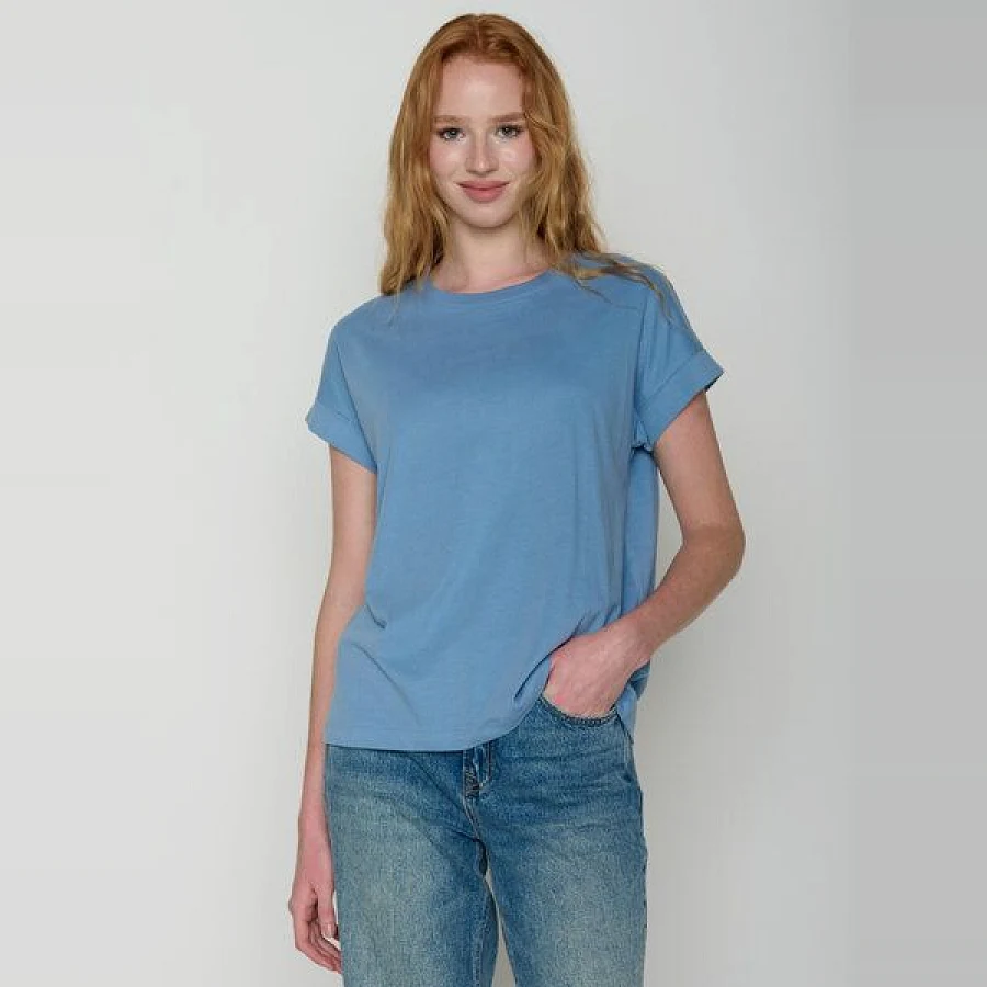 Blau