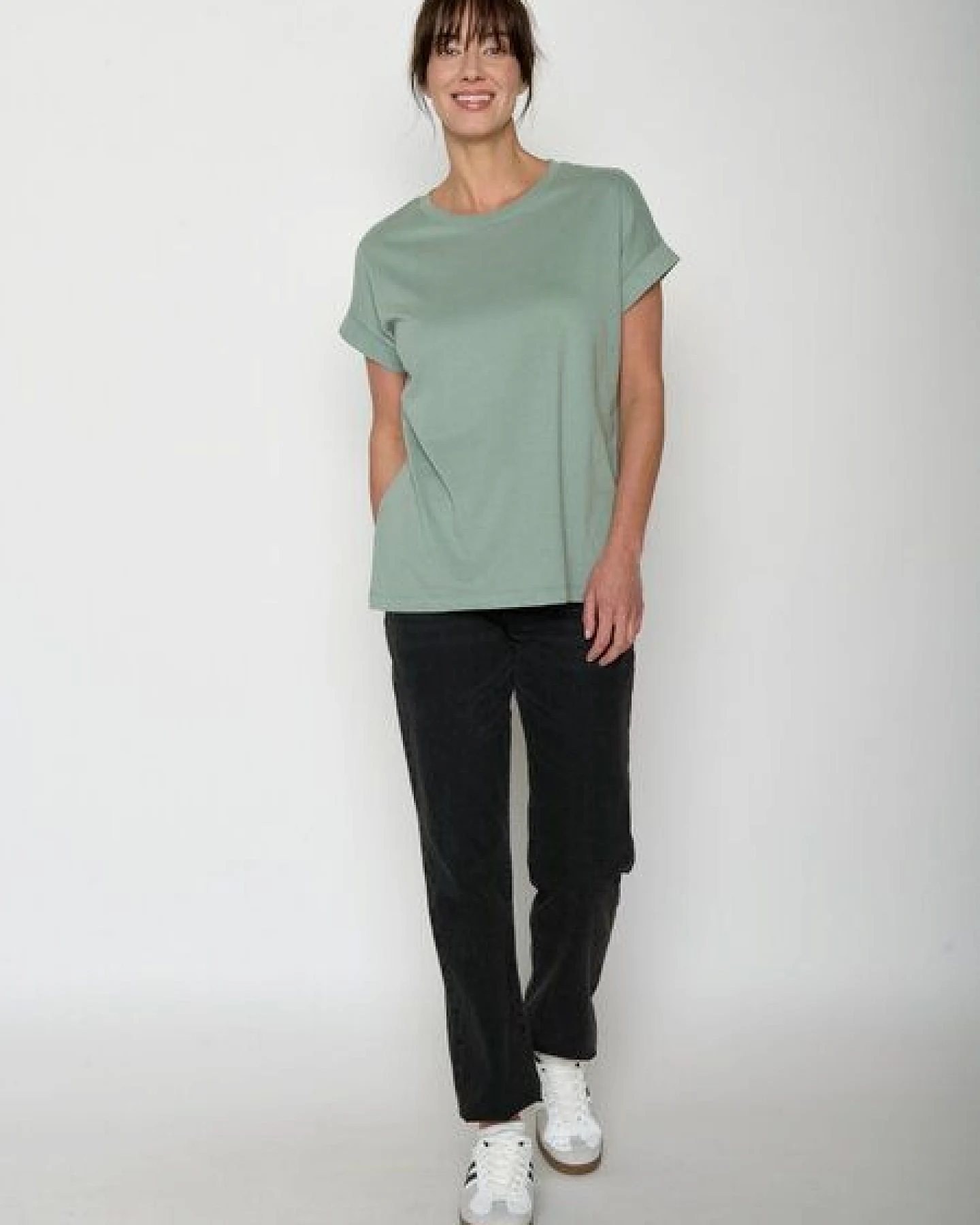GREENBOMB Basic Loony - Sportliches T-Shirt aus Bio-Baumwolle mit Rollup Sleeve / GOTS / Fair & Vegan – Ansicht 3