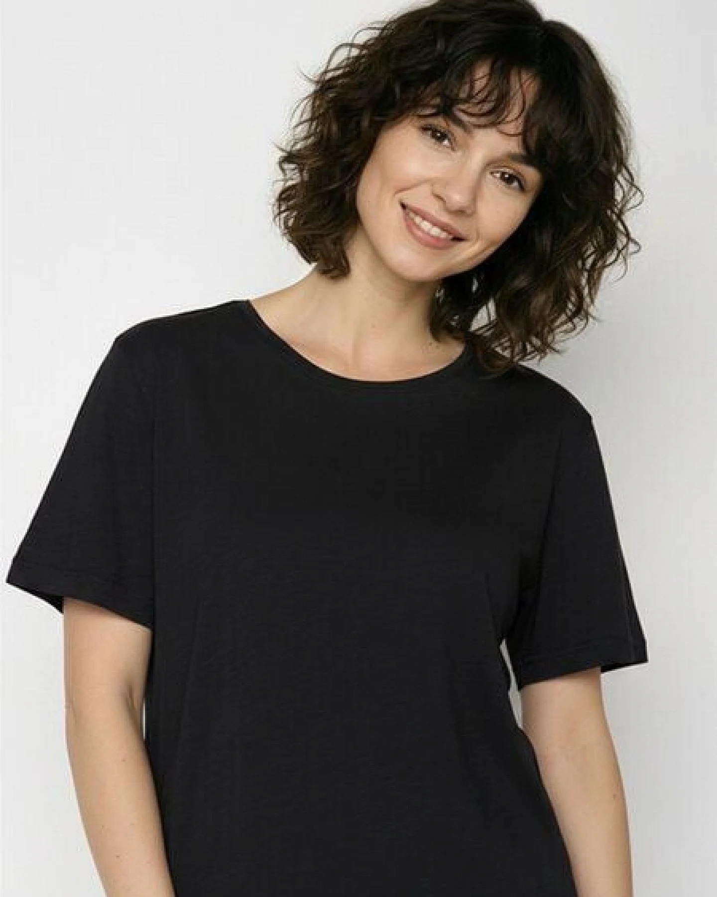 GREENBOMB Basic Nova - Kastiges T-Shirt aus Bio-Baumwolle / GOTS / Fair & Vegan – Ansicht 2