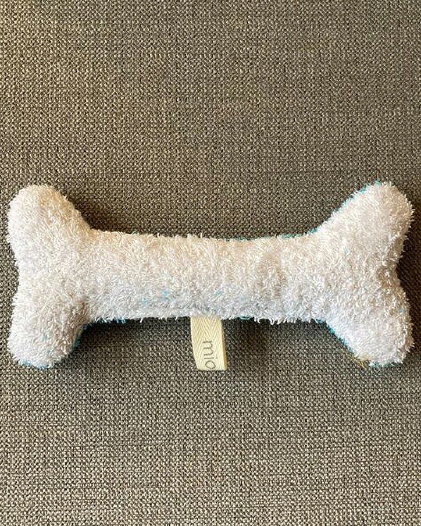 mio eco Hochwertiges Upcycling Hundespielzeug aus Hotel-Handtüchern zero waste türkis-weiss – Ansicht 2