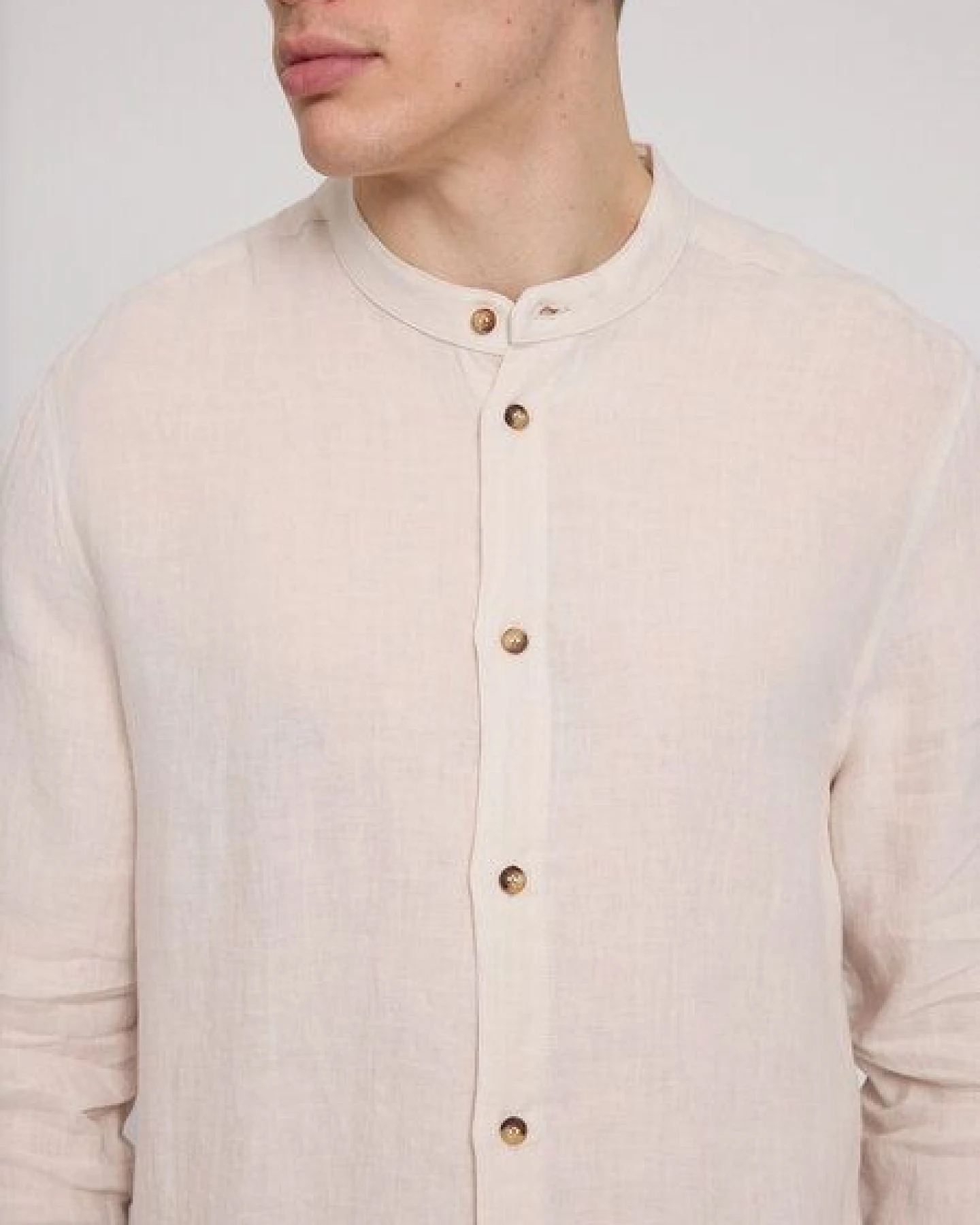 Mazine Leinenhemd mit Stehkragen (Stand Collar Linen Shirt) – Ansicht 3