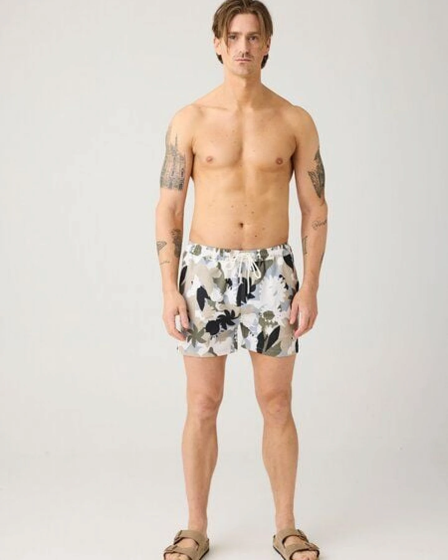 KnowledgeCotton Apparel Mittellange Badehose mit Prints aus recyceltem Polyester – Ansicht 3