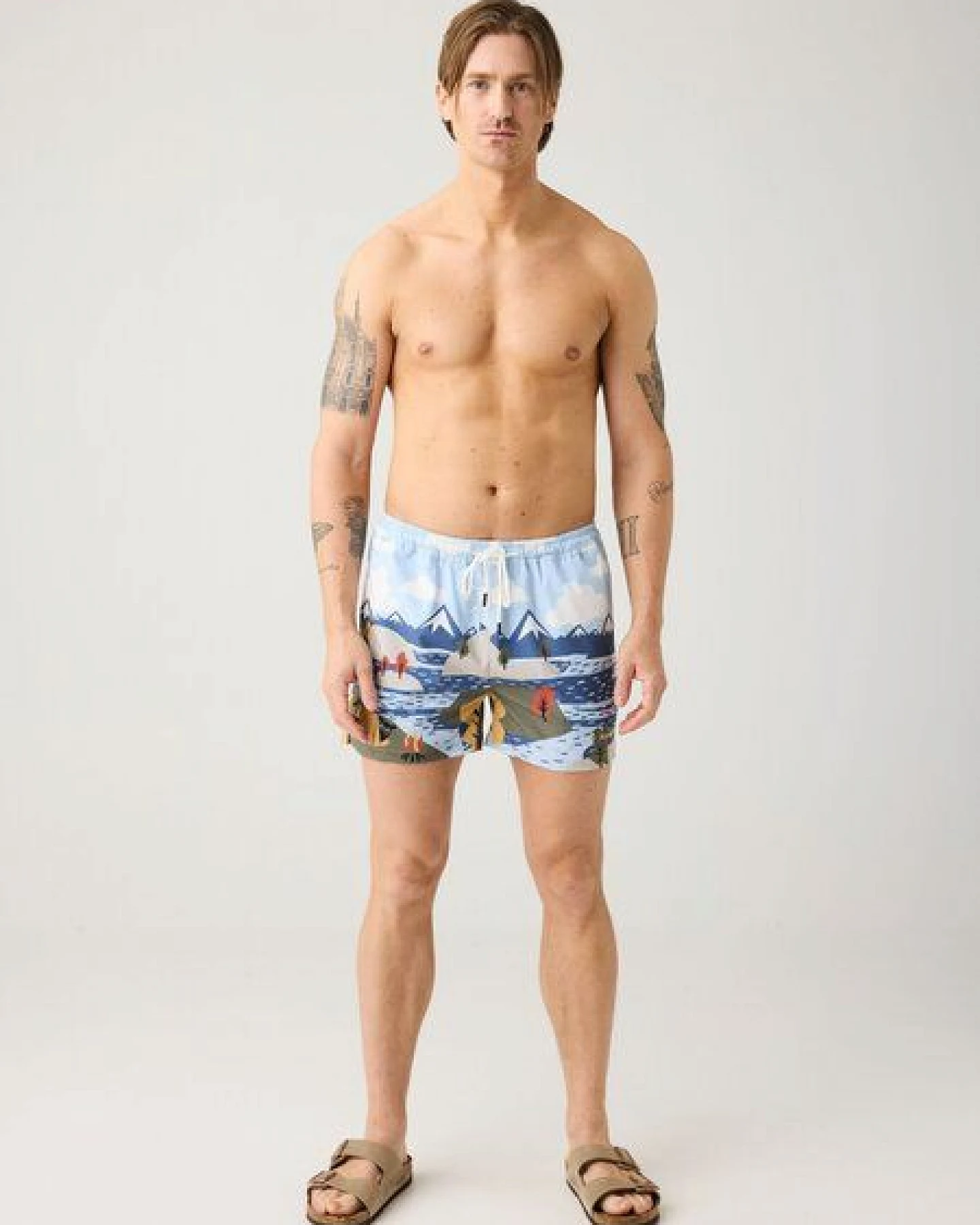 KnowledgeCotton Apparel Mittellange Badehose mit Prints aus recyceltem Polyester – Ansicht 3