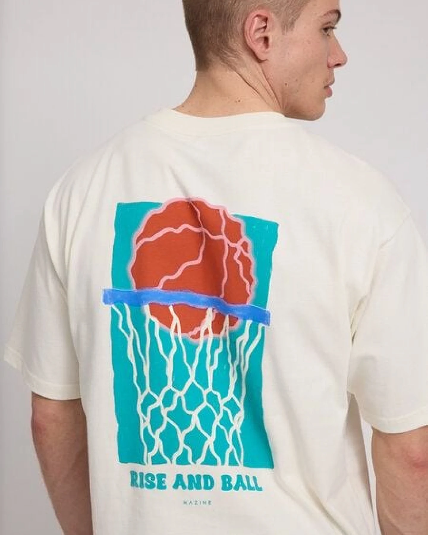 Mazine T-Shirt mit Backprint in fester Haptik – Ansicht 4