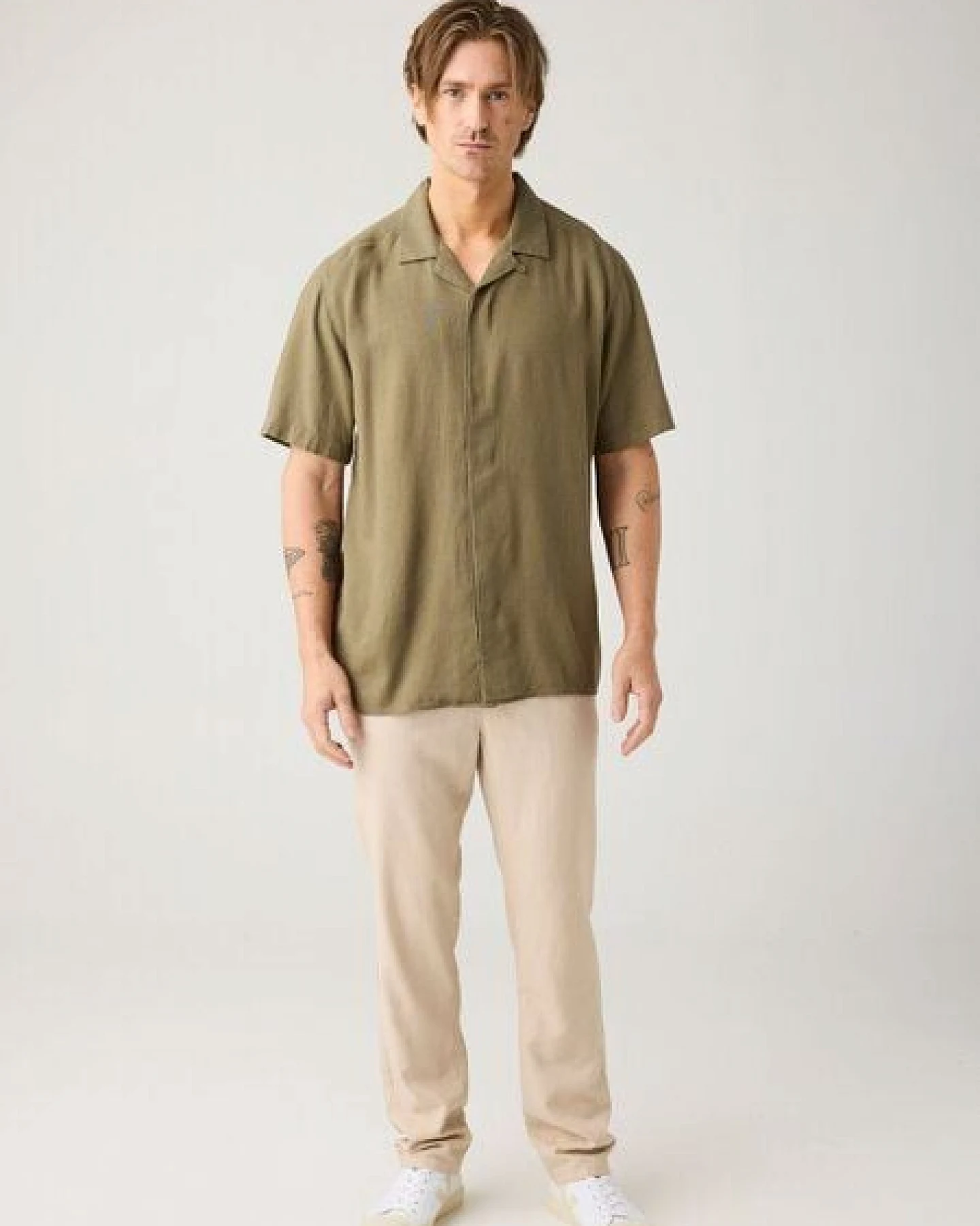 KnowledgeCotton Apparel Lockeres Kurzarmhemd MOSS aus Ecovero und Bio-Leinen – Ansicht 4