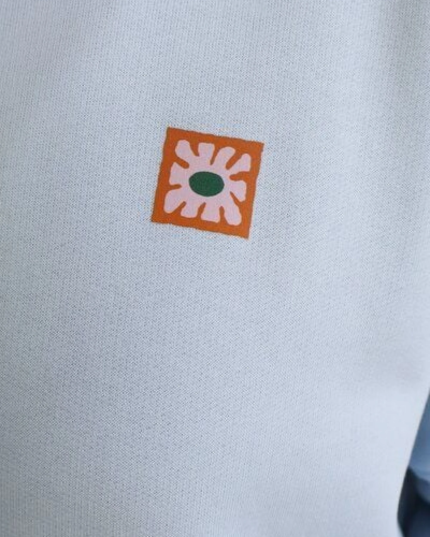 Kultgut Artdesign - Biofair Shirt - Modern Fit- leicht tailliert /Little Flower – Ansicht 3