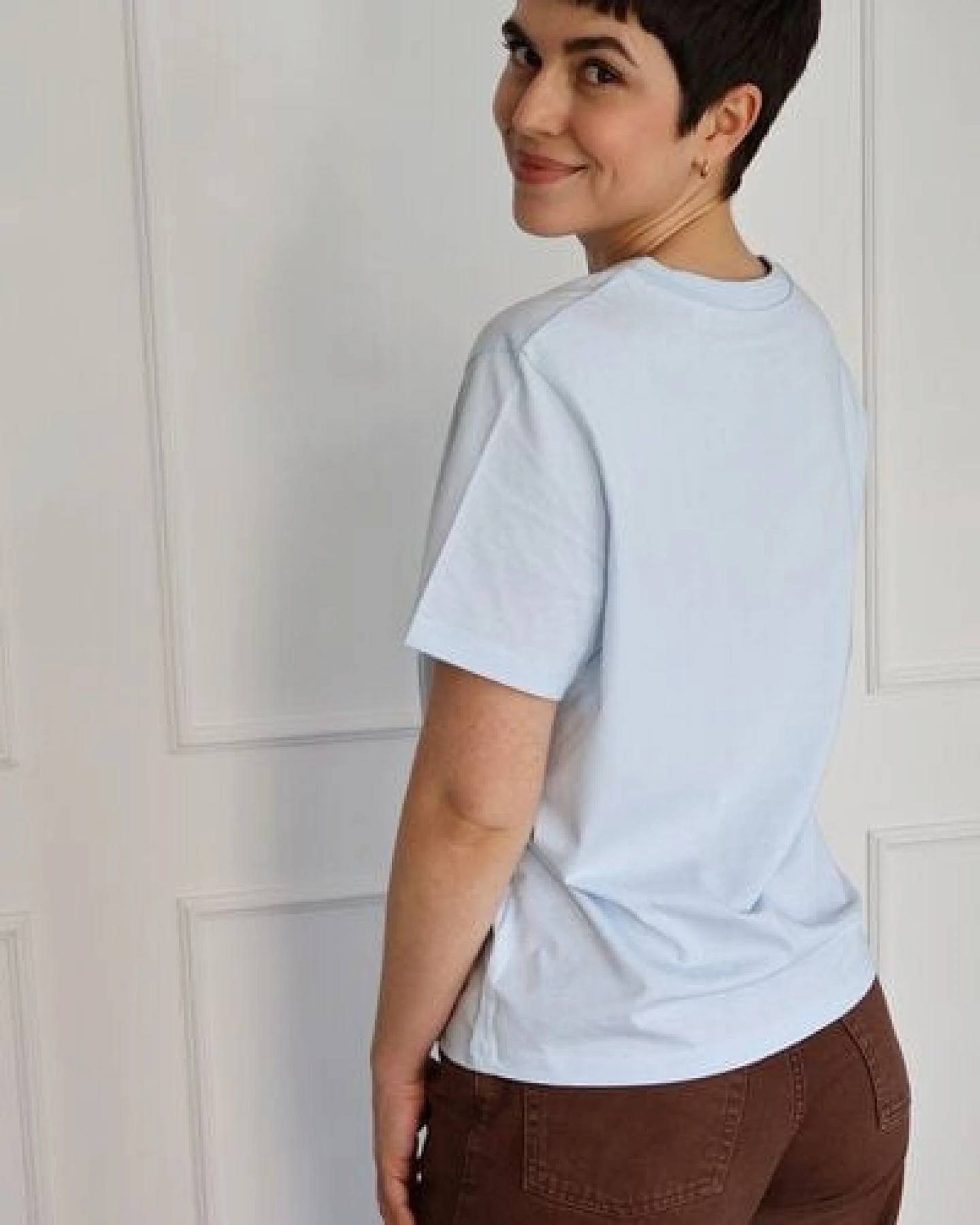 Kultgut Artdesign - Biofair Shirt - Modern Fit- leicht tailliert /Little Flower – Ansicht 2