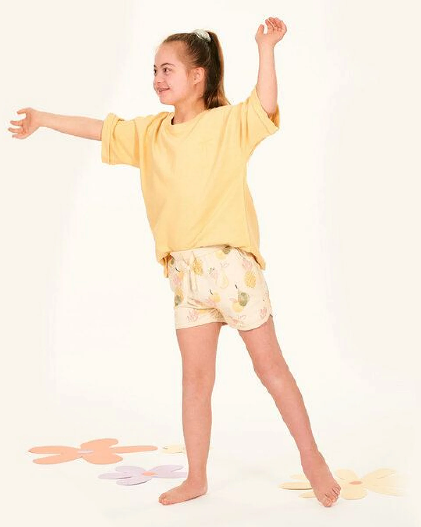 Sense Organics & friends in cooperation with GARY MASH Kinder Shorts aus Biobaumwolle – Ansicht 3