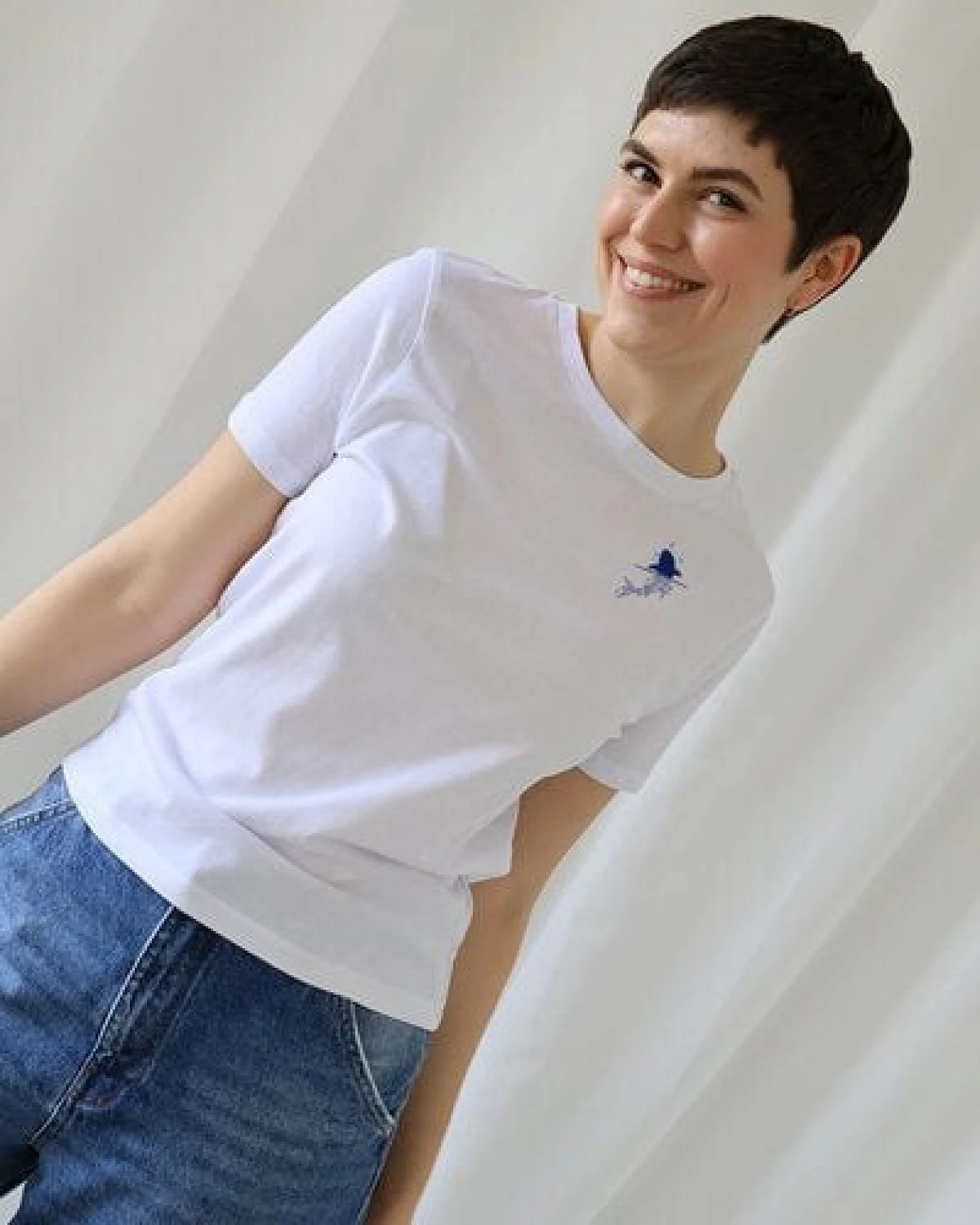 Kultgut Artdesign - Biofair- Flauschiges Femin Shirt / Little Shark – Ansicht 3
