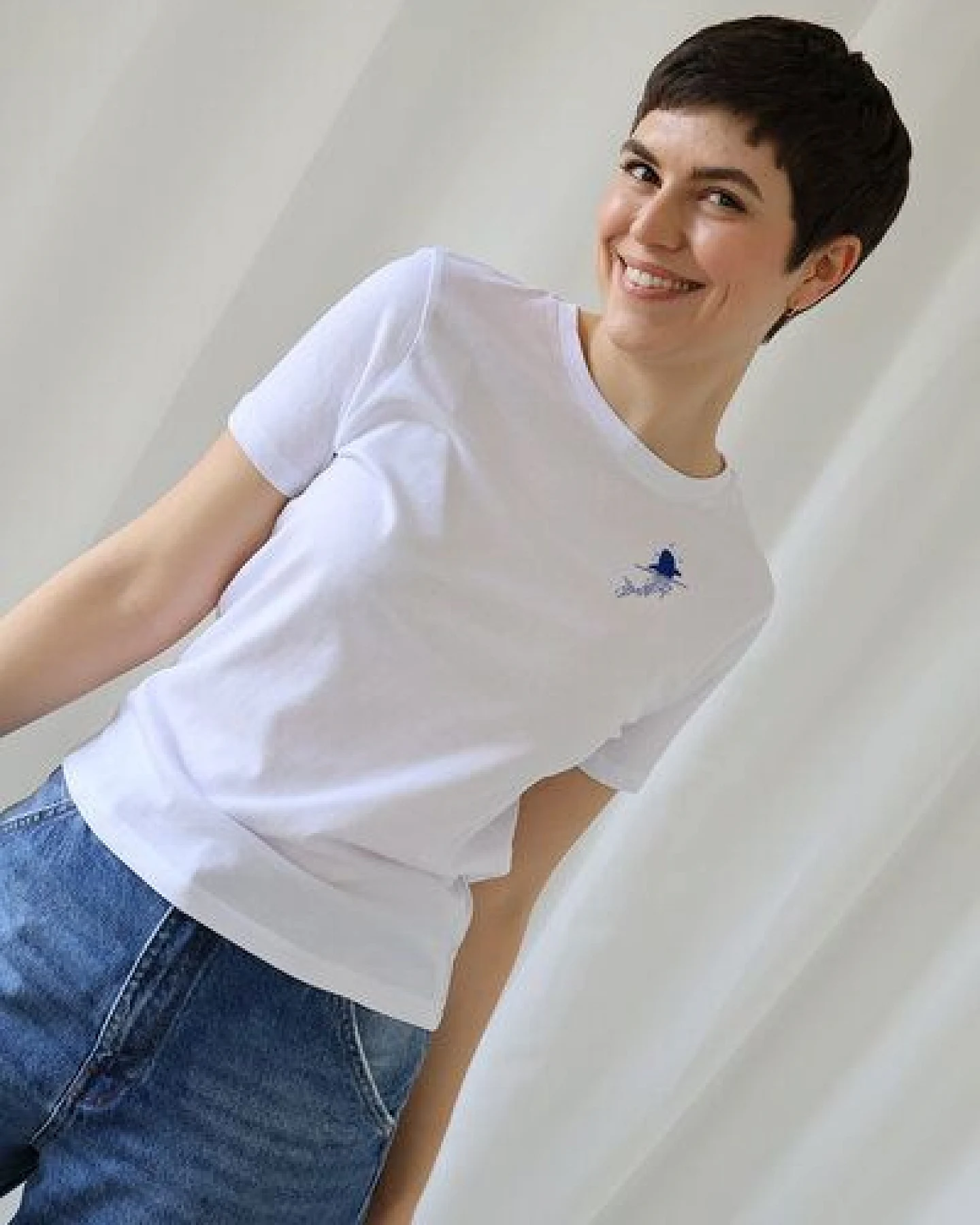 Kultgut Artdesign - Biofair- Flauschiges Femin Shirt / Little Shark – Ansicht 3