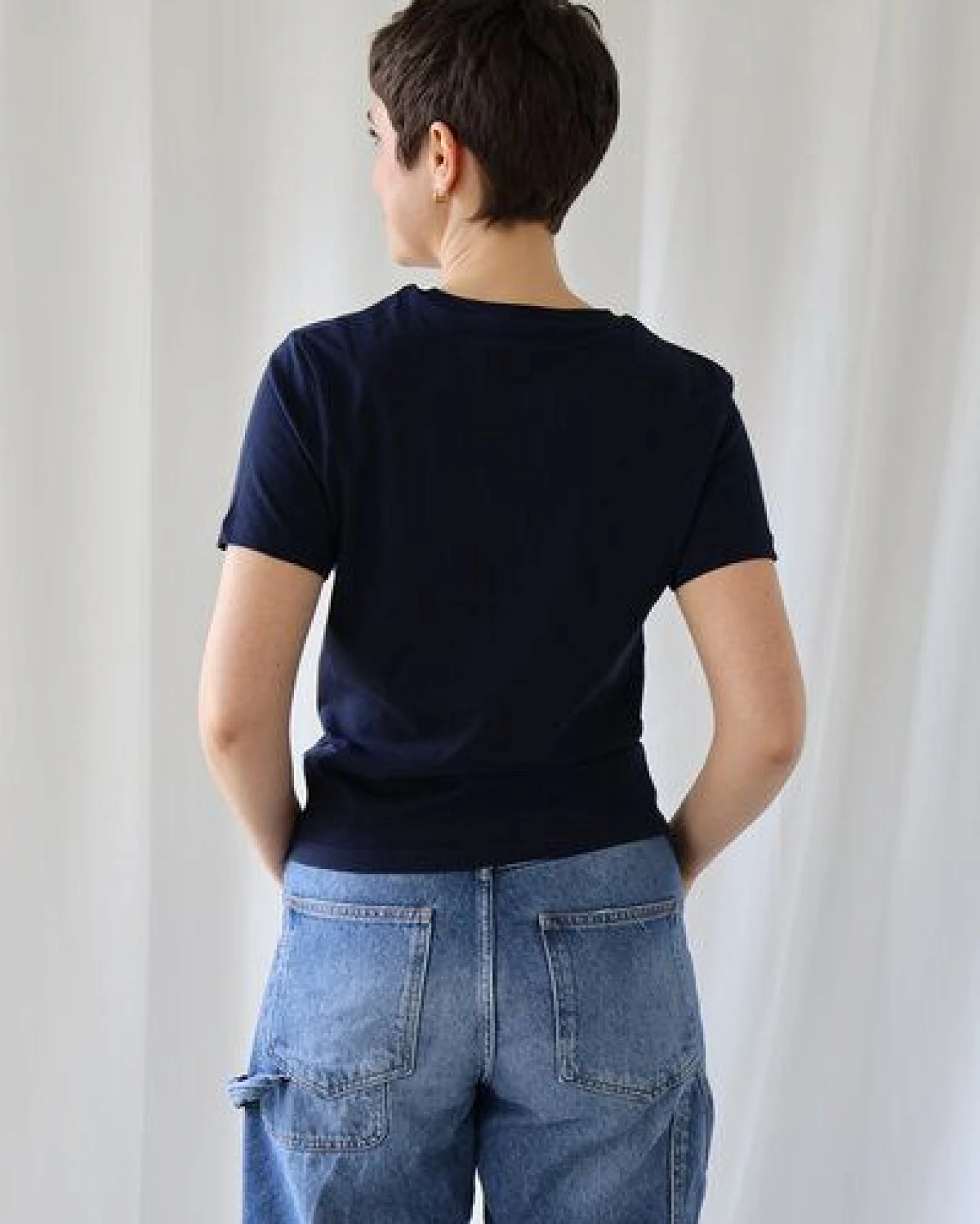 Kultgut Artdesign - Biofair- Flauschiges Femin Shirt / Little Shark – Ansicht 3