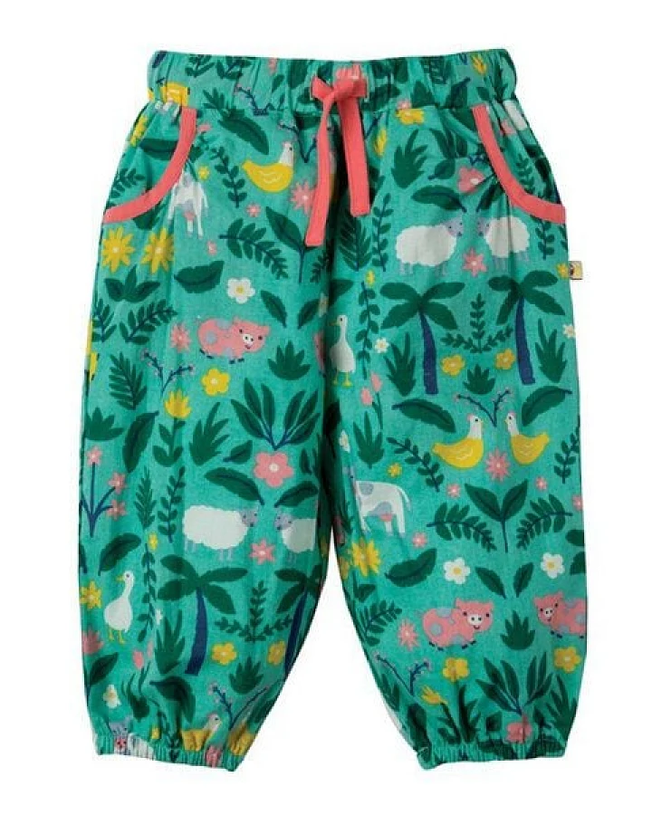Frugi Sommerhose Bauernhof Style: Pretty Pull Ups, Color: St. Agnes Farm Floral