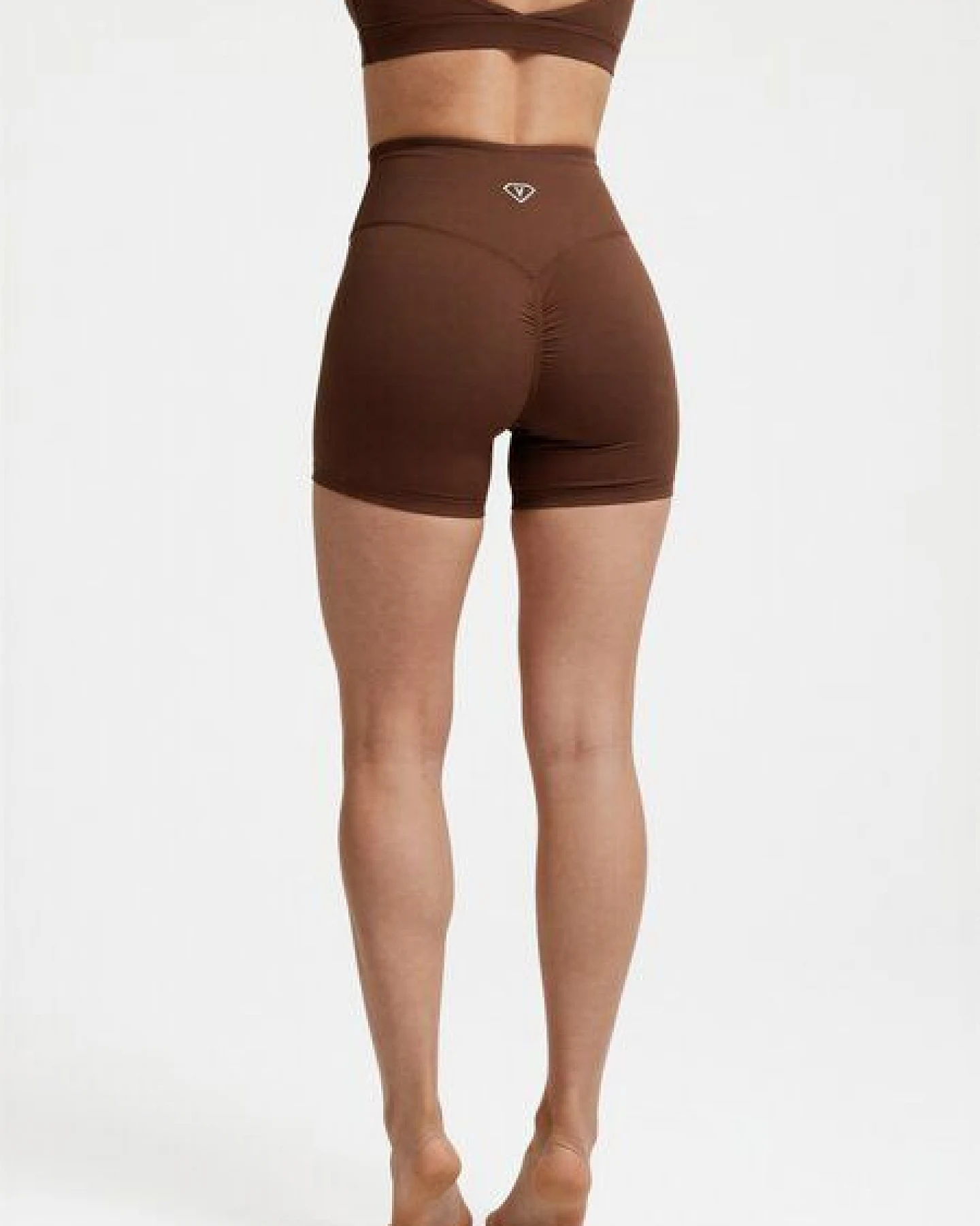 Yoga Scrunch Shorts Damen aus ECONYL® – Nachhaltige Yoga Shorts – Bangkok Collection – Yoga Hero – Ansicht 3