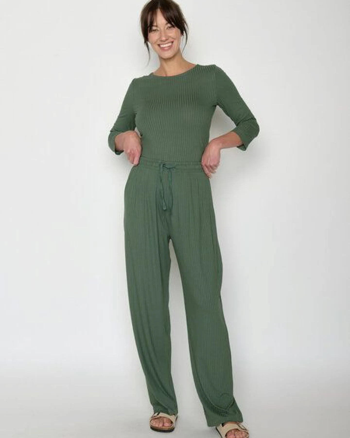 GREENBOMB Hose Mood Leisure Pant Olive – Ansicht 2